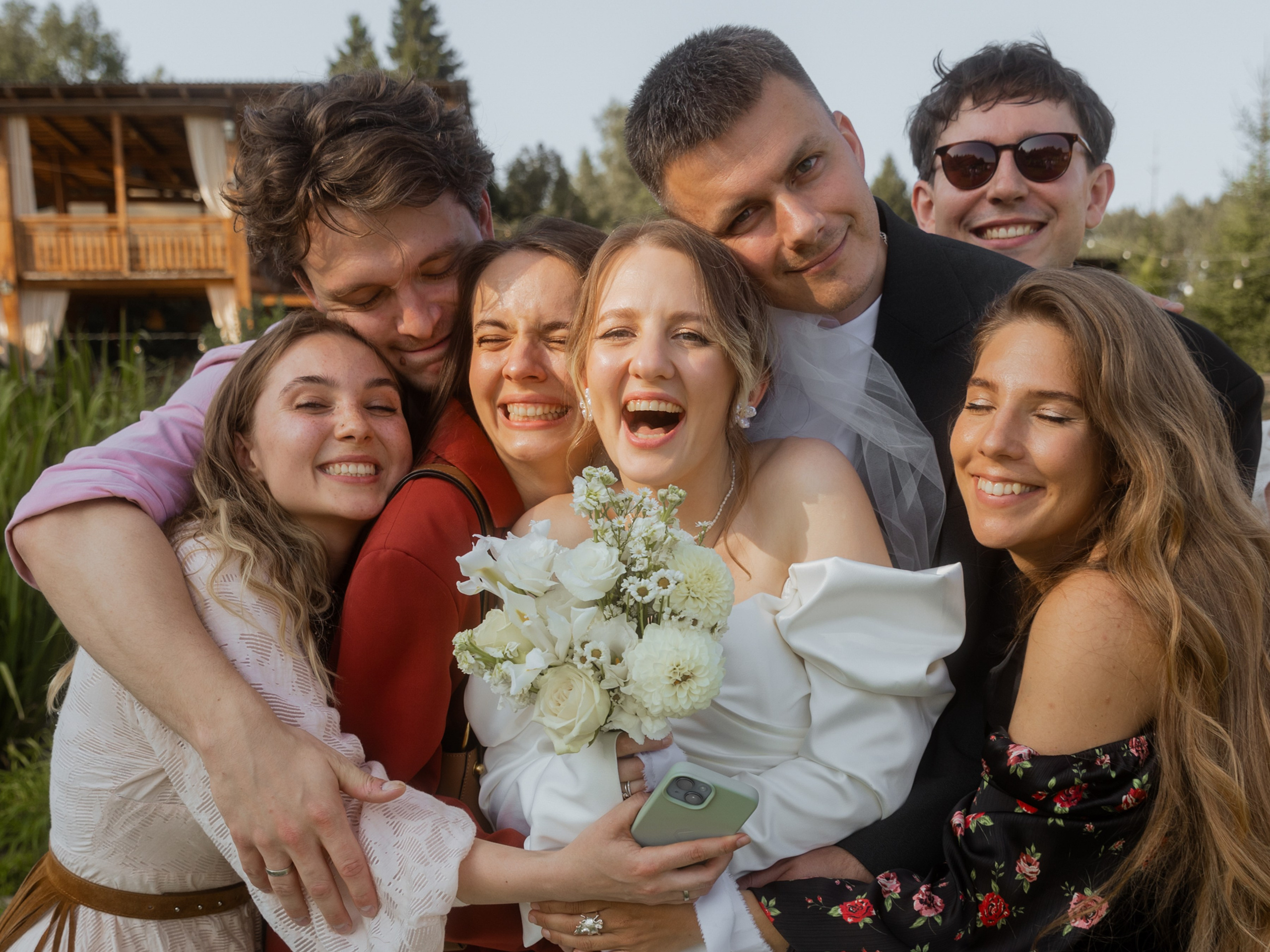 Алиса и Слава, роспись в Москве и вечеринка на природе, подальше от города. Фотограф в Москве Екатерина Черненко