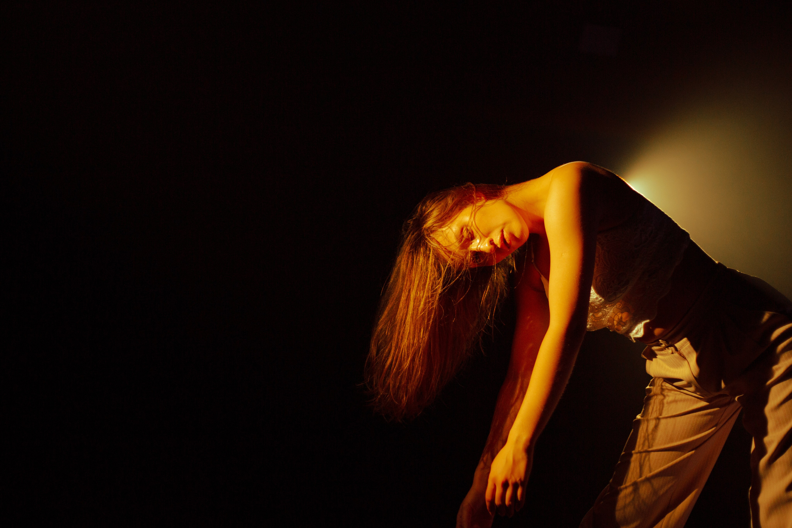 Танец огня. Арт-фотограф Крис Л. в Тобольске: портрет, семейные, свадьбы