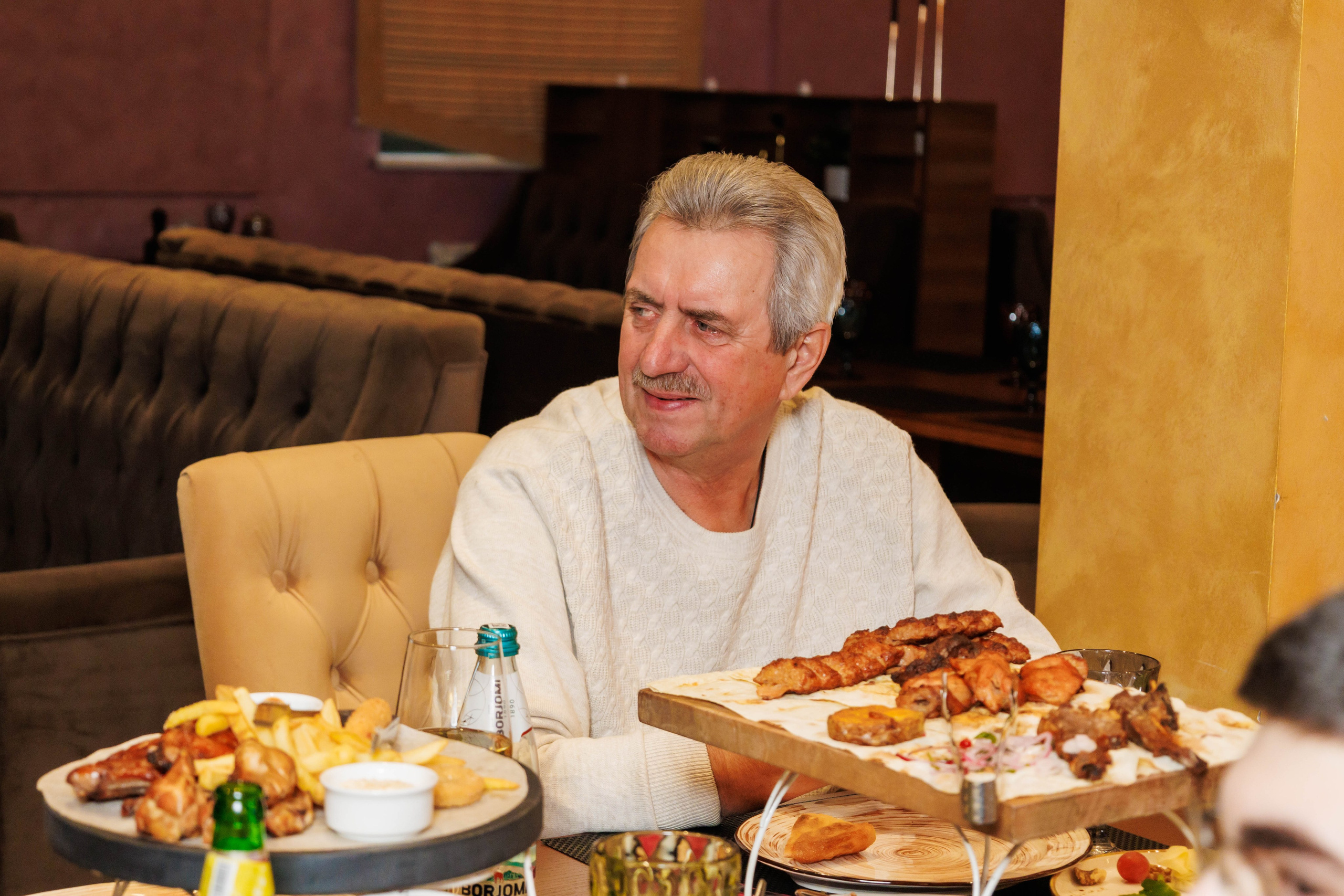 День рождения в ресторане. Фотограф в Москве Дмитрий Емельянов