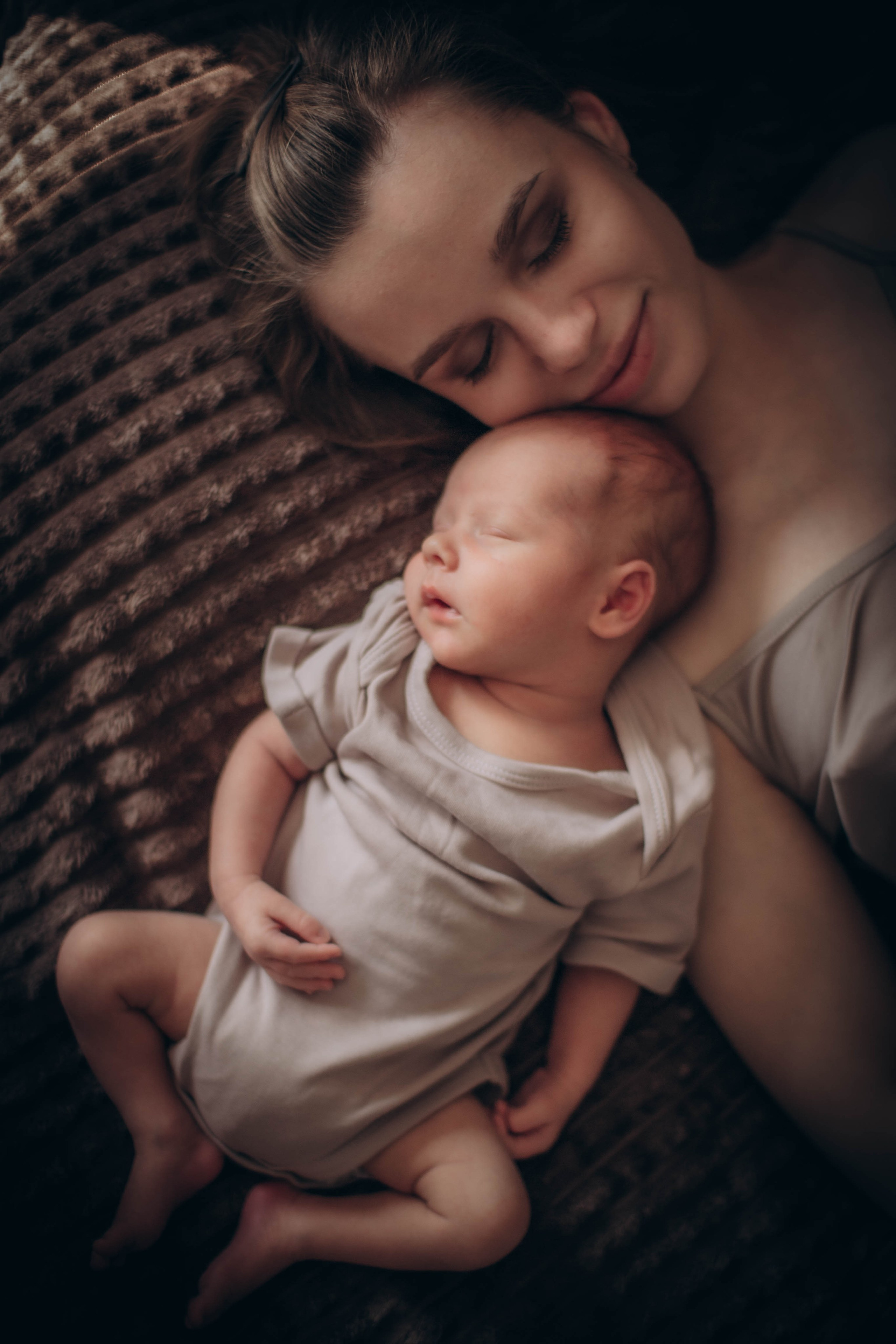 Фотограф новорожденных.Newborn.Домашняя фотосессия. Семейный и newborn lifestyle фотограф в Магнитогорске Ксения Соколова