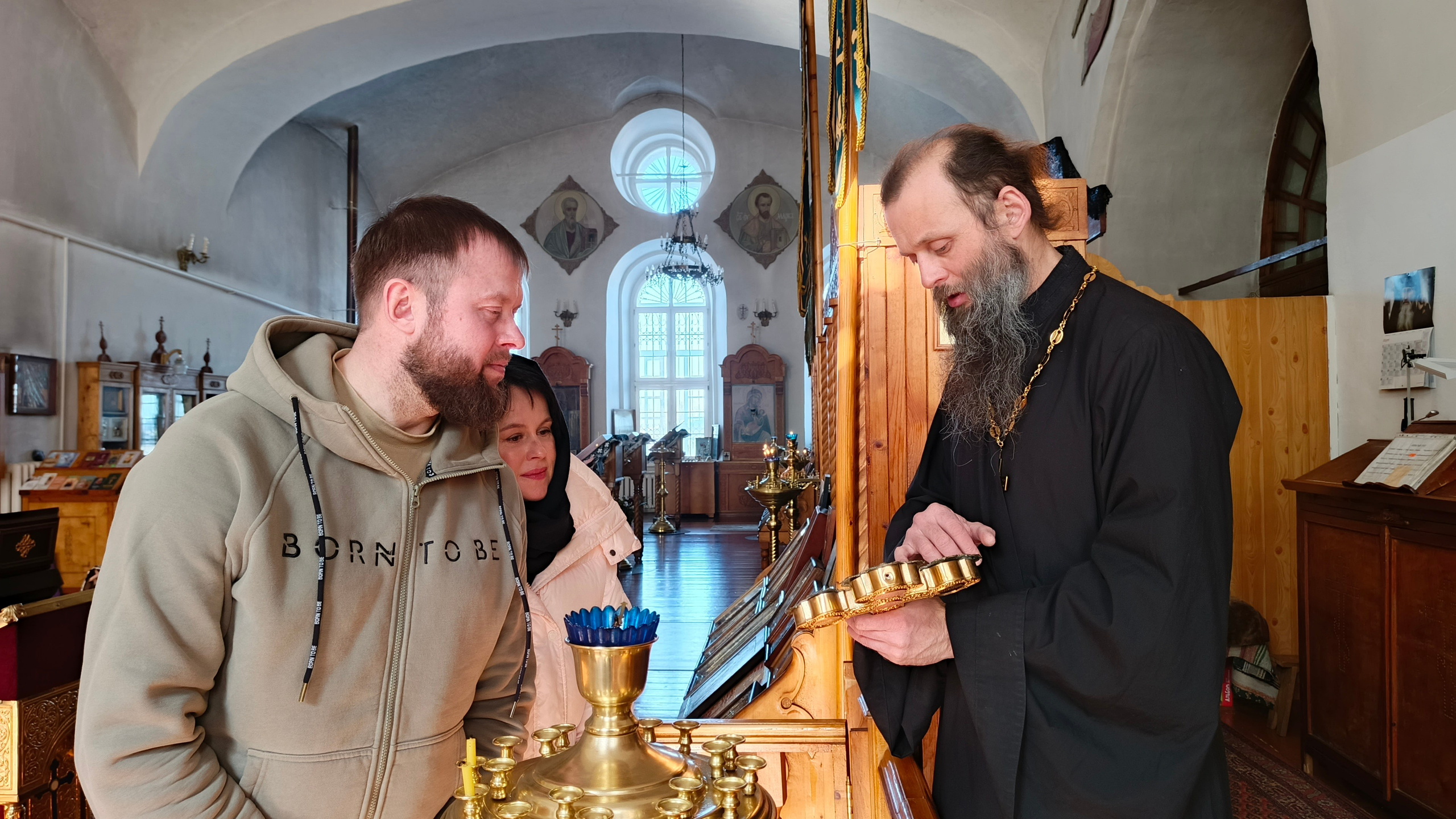 Свято-Никольский храм города Козельска посетили потомки священника Дмитрия Иоанновича Никольского. Никольская Церковь 1740 г. Козельск. Никольский храм в Козельске — расписание службы, крещение, венчание, история храма