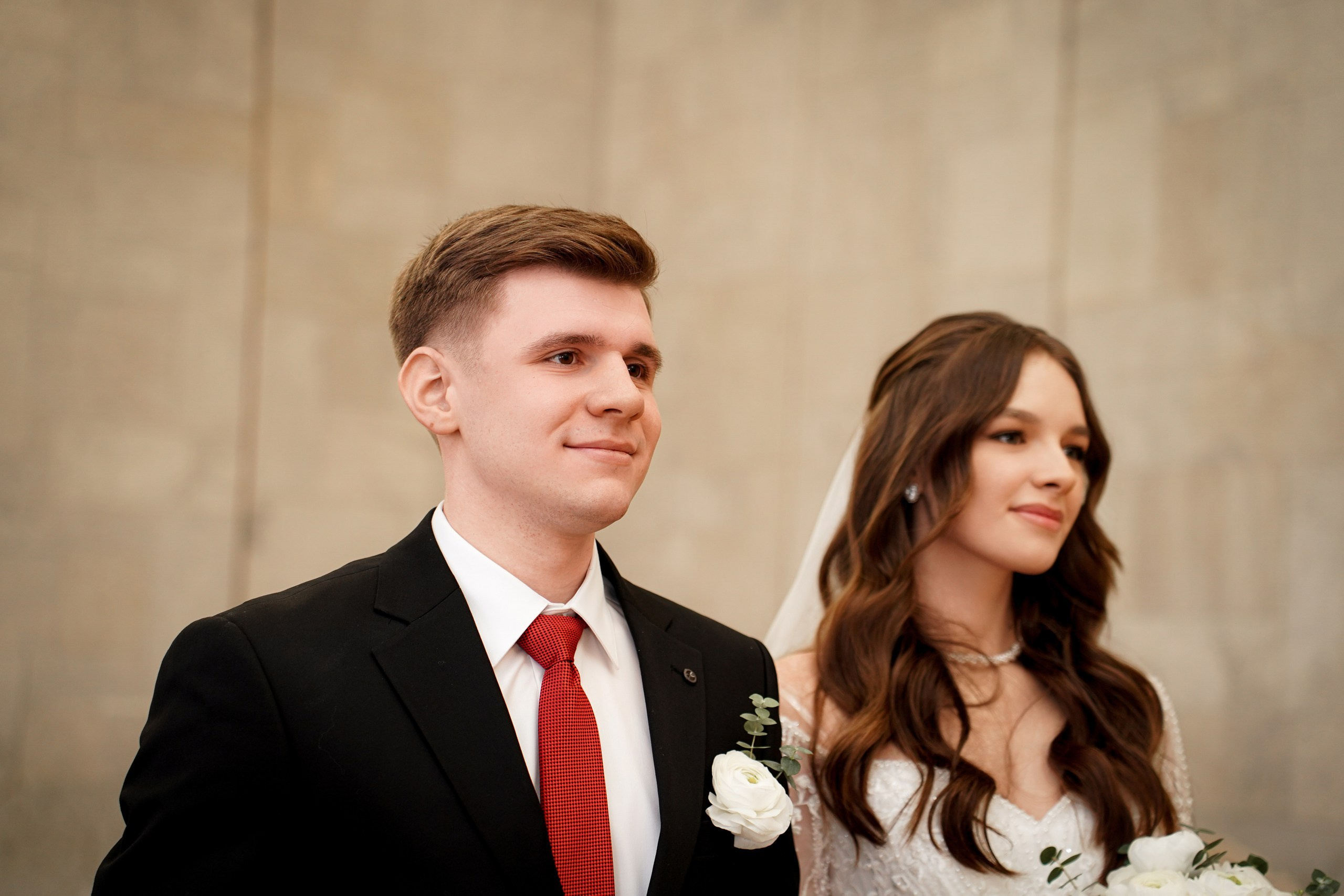 Роспись в Кировском ЗАГСе. Свадебный фотограф в Ростове-на-Дону. Таинство Крещения и Венчания, семейные фотосессии. Алёна Чёботова