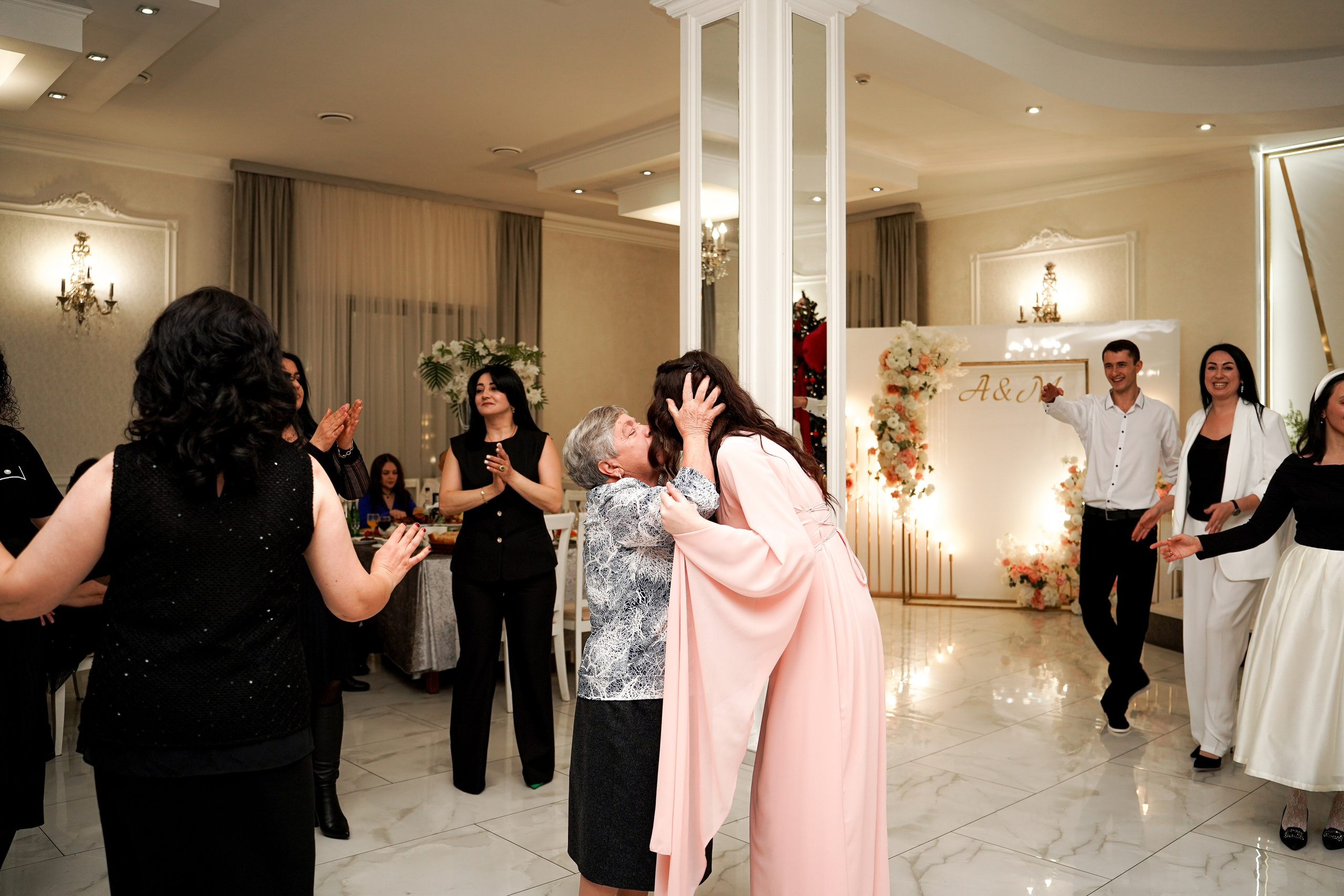 Сватовство. Свадебный фотограф в Ростове-на-Дону. Таинство Крещения и Венчания, семейные фотосессии. Алёна Чёботова