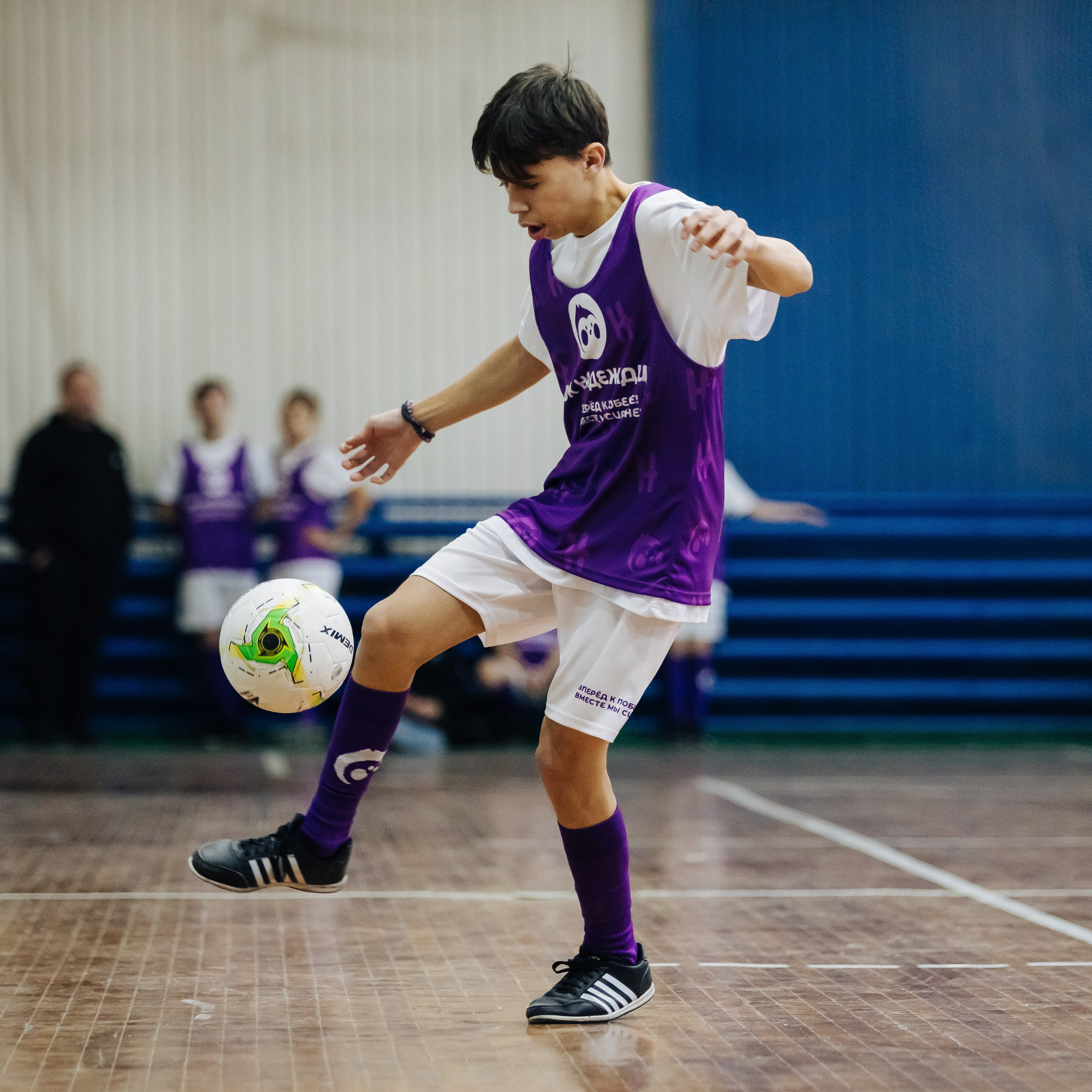 Турнир по футболу среди команд школ-интернатов Магнитогорска «Надеждик CUP» // 08.12.2024. Денис Прохоров Фотограф в г. Магнитогорск
