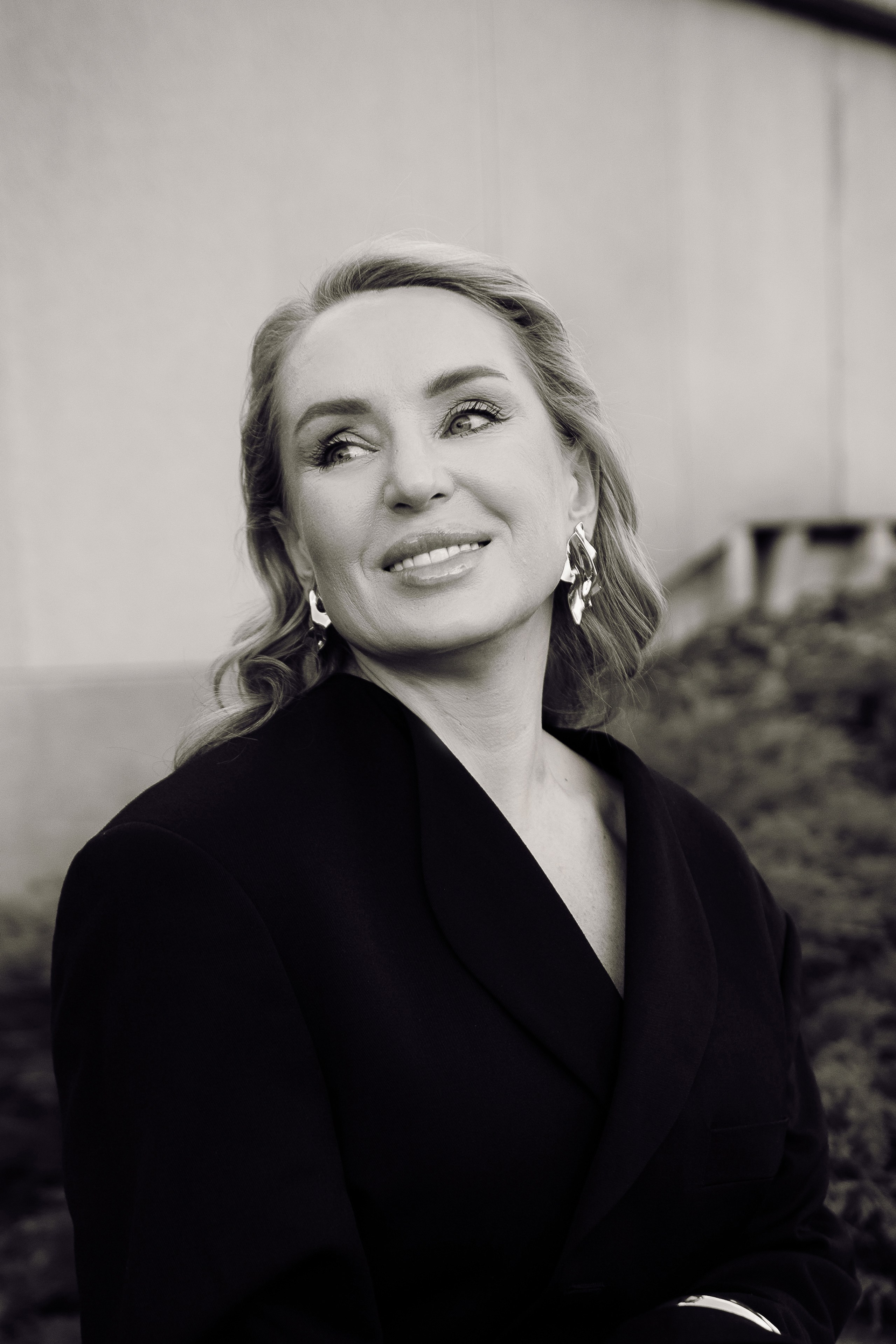 Светлана. Построить здание и сделать съёмку. Фотограф Екатеринбург Алина Станицкая