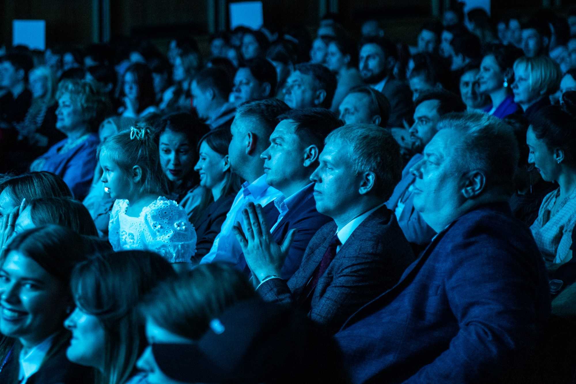 Гала-концерт «Студвесна на Кубани». Репортажный, промышленный и маркетплейс-фотограф Дмитрий Чернат