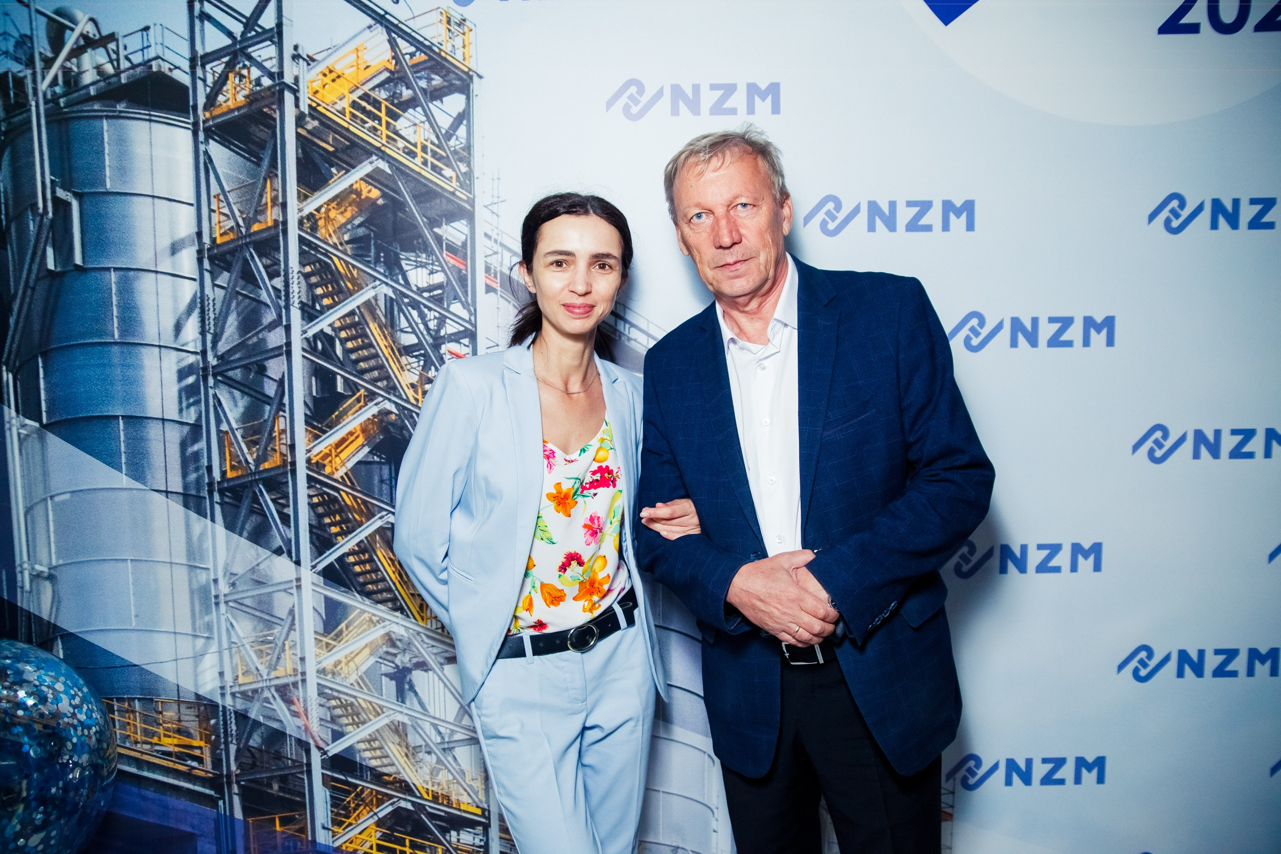 Юбилей фирмы «НЕФТЕЗАВОДМОНТАЖ». Свадебный и детский фотограф в Волгограде Слава Белов