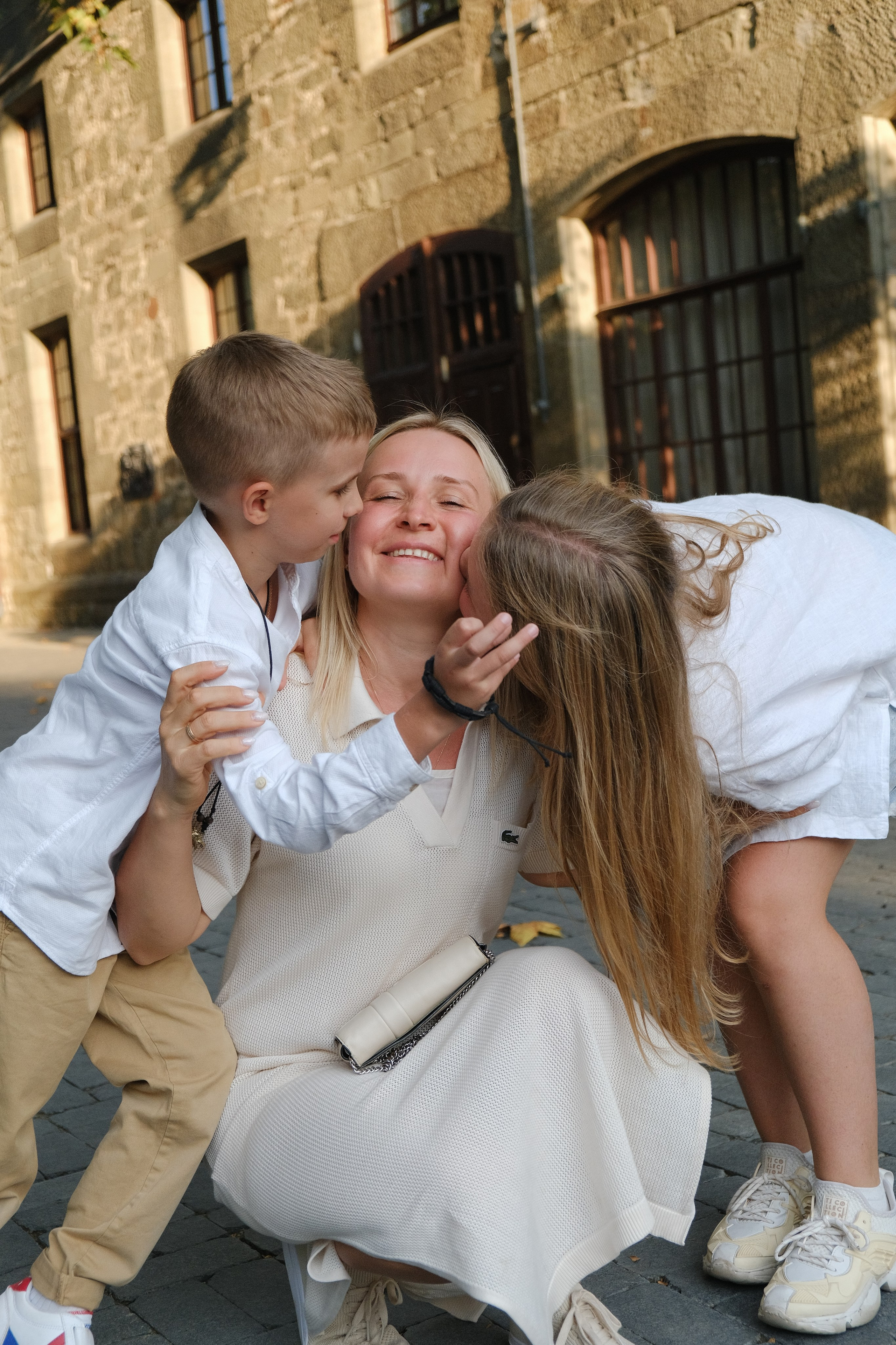 Разные фото семейные. Профессиональная фотосъемка в Крыму. Натуральные эмоции и живые кадры. Забронируйте дату прямо сейчас!