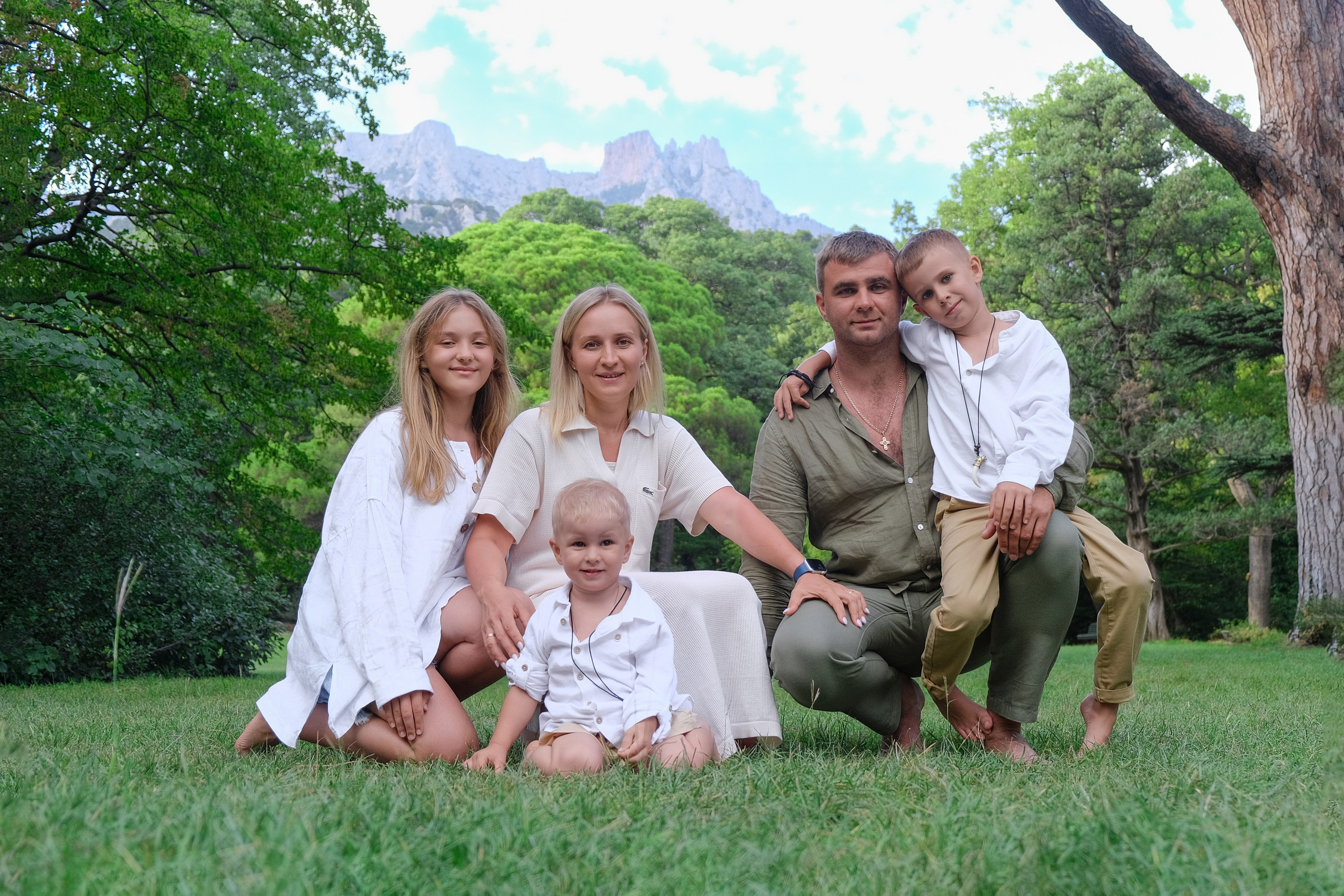 Отзывы о фотографе. Лучший фотограф города. Топ 100. Топ 10. Лучший фотограф. Профессионал. реальные фото со свадьбы, примеры работ фотограф. Профессиональная фотосъемка в Крыму. Натуральные эмоции и живые кадры. Забронируйте дату прямо сейчас!