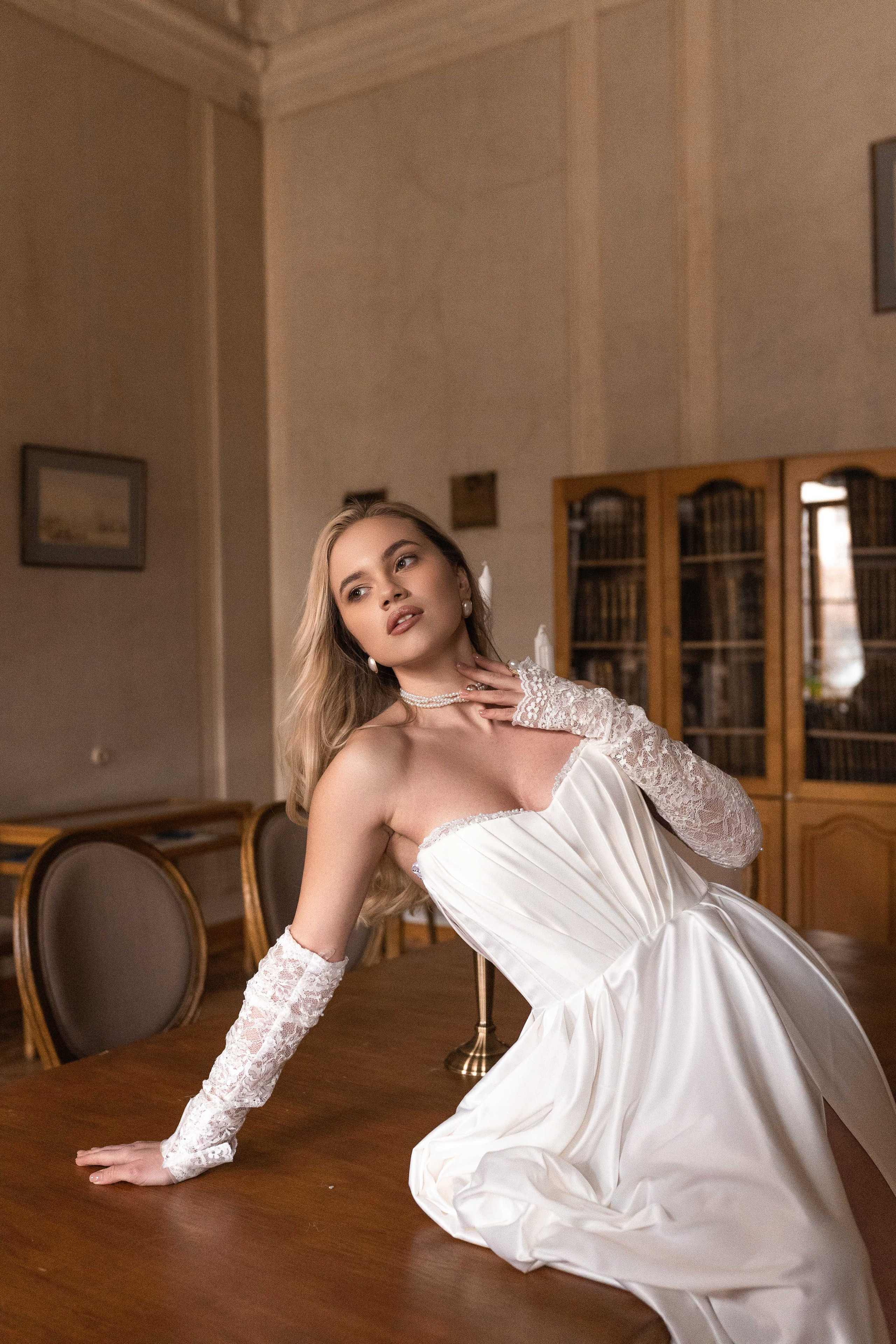 Свадебная фотосессия в&nbsp;Пушкинской библиотеке в&nbsp;Москве, регистрация брака библиотека- читальня Пушкина, библиотека Пушкина церемония, адрес счастья библиотека Пушкина, фотограф Москва на&nbsp;регистрацию