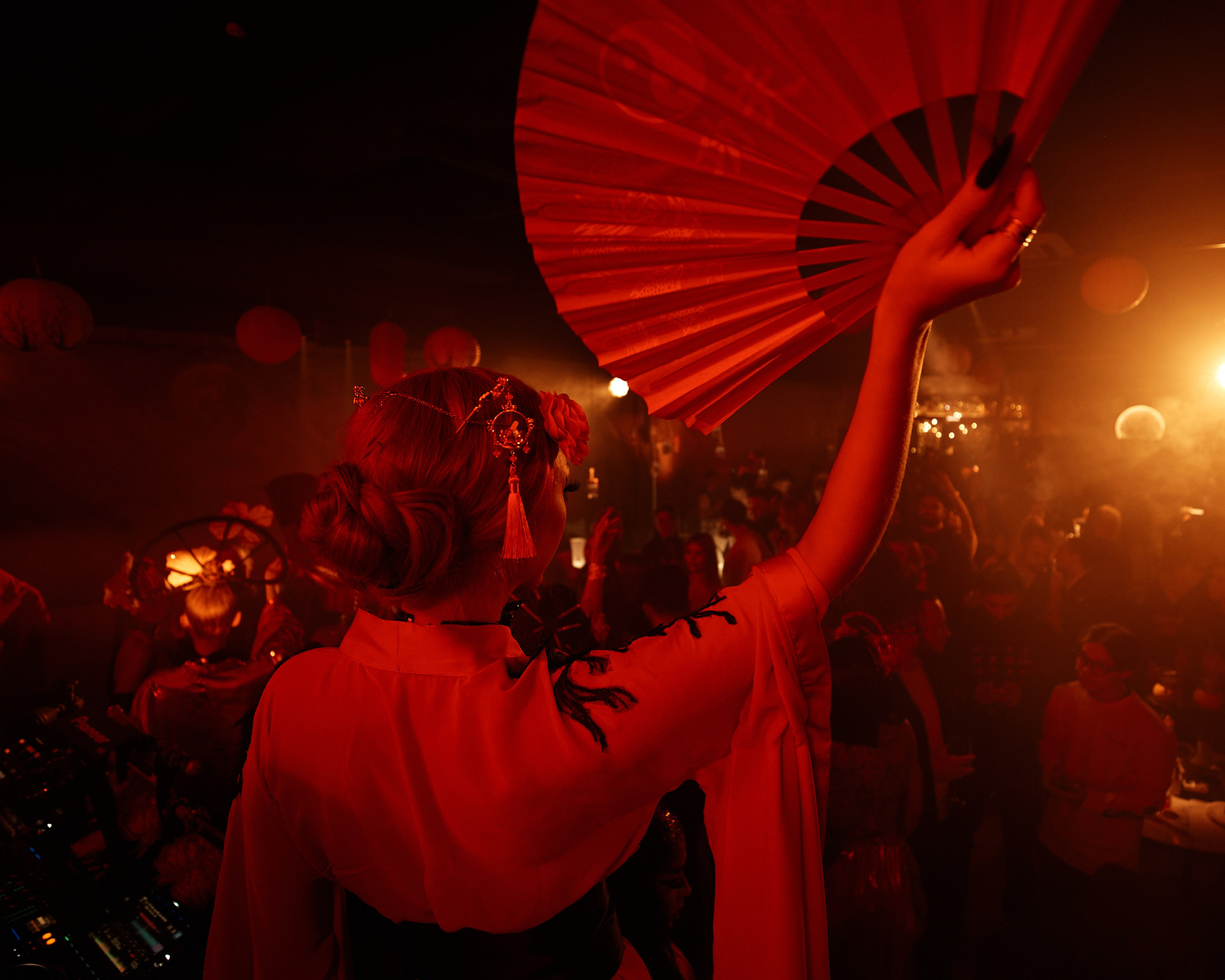 PLUS VIBE Party. Репортажный фотограф в Москве Дмитрий Масленников
