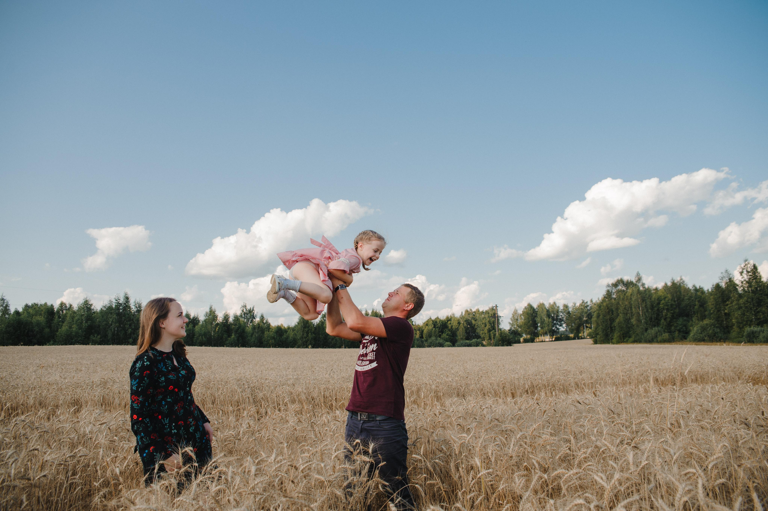 Кир Ира Саша Сеня. Свадебный и семейный фотограф в городе Смоленске