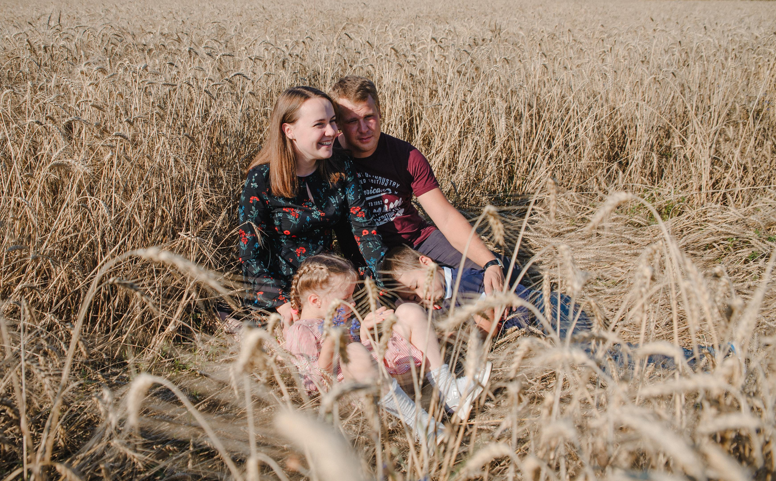 Кир Ира Саша Сеня. Свадебный и семейный фотограф в городе Смоленске