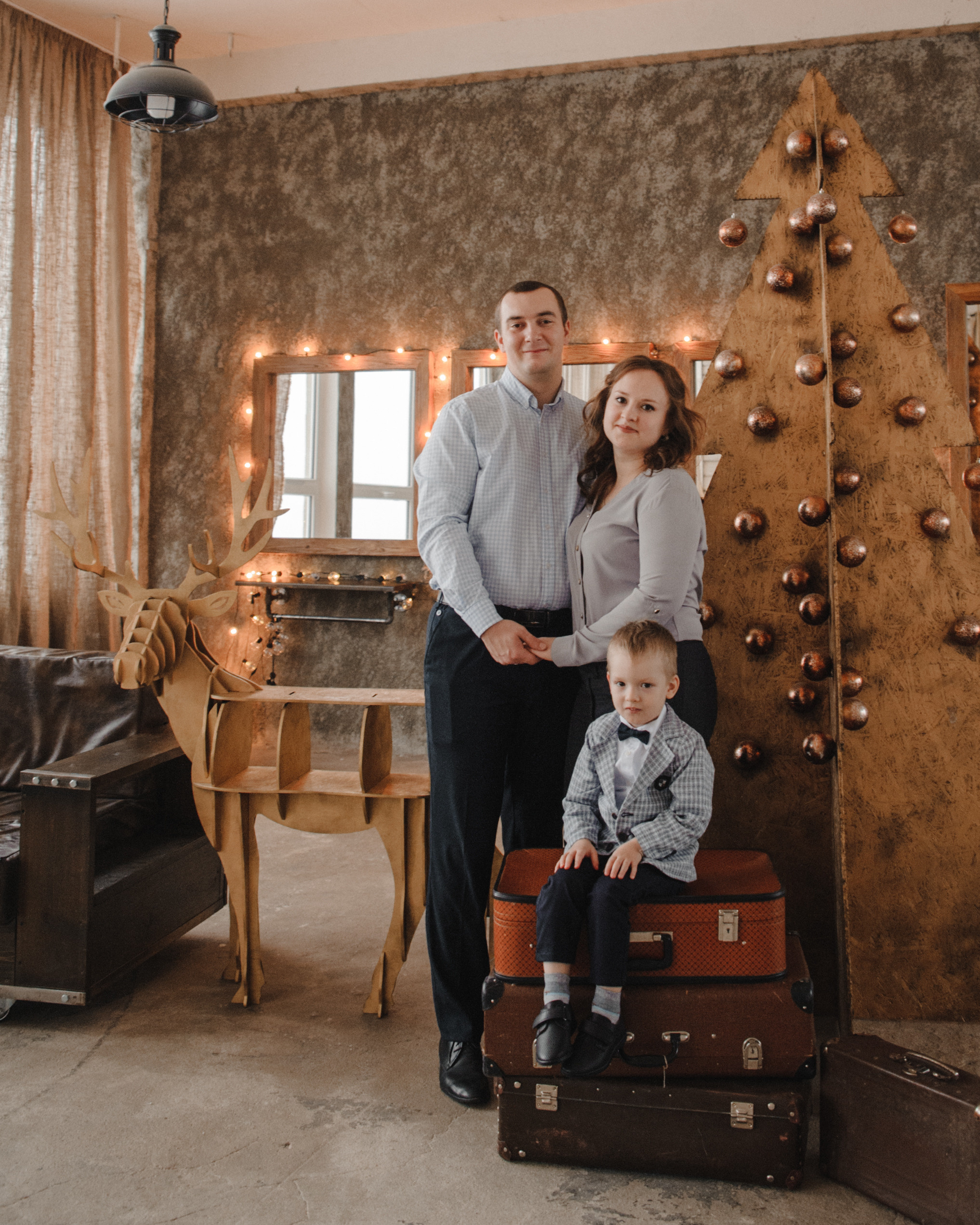 Паша Аня Арсений (новогодняя). Свадебный и семейный фотограф в городе Смоленске