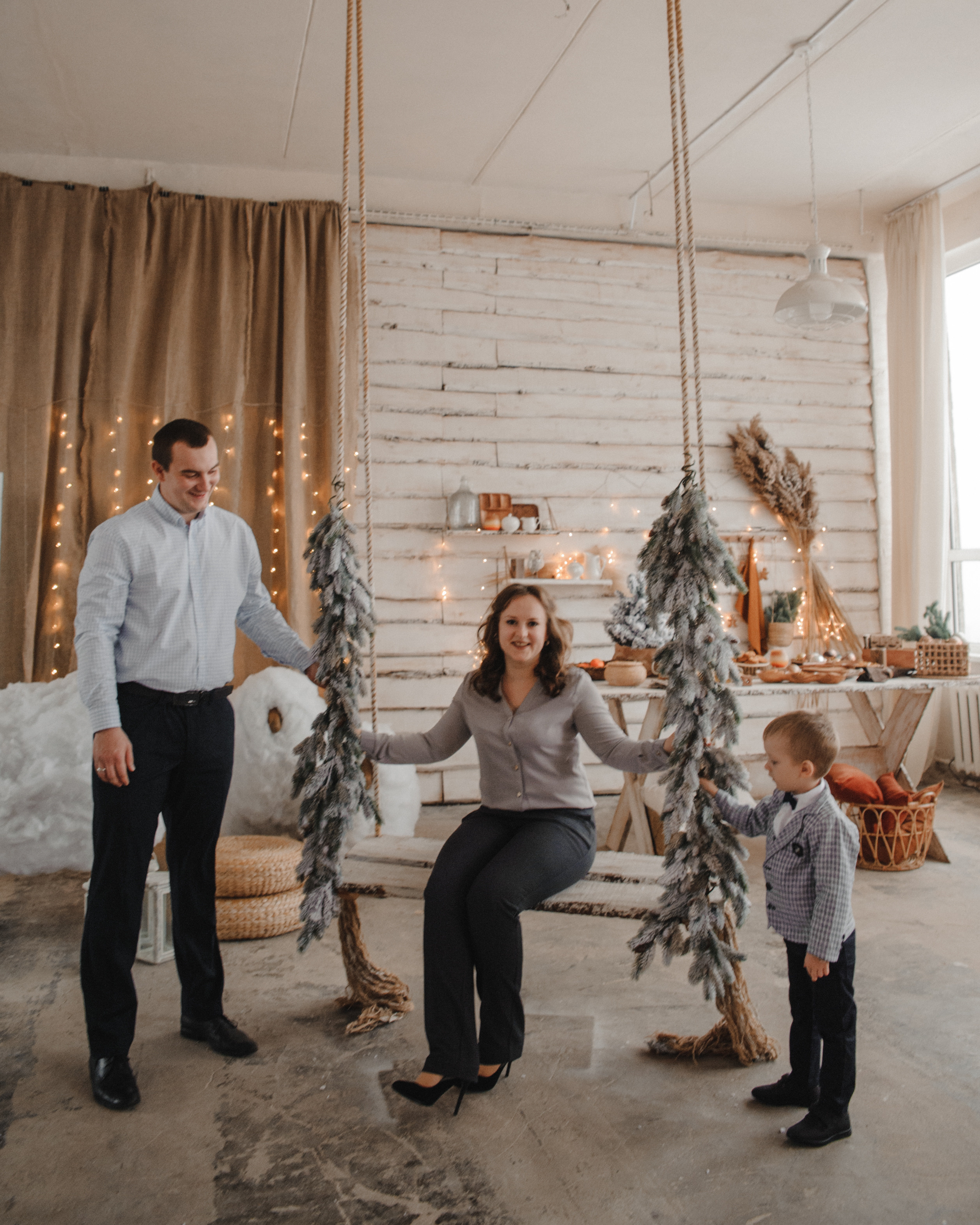 Паша Аня Арсений (новогодняя). Свадебный и семейный фотограф в городе Смоленске