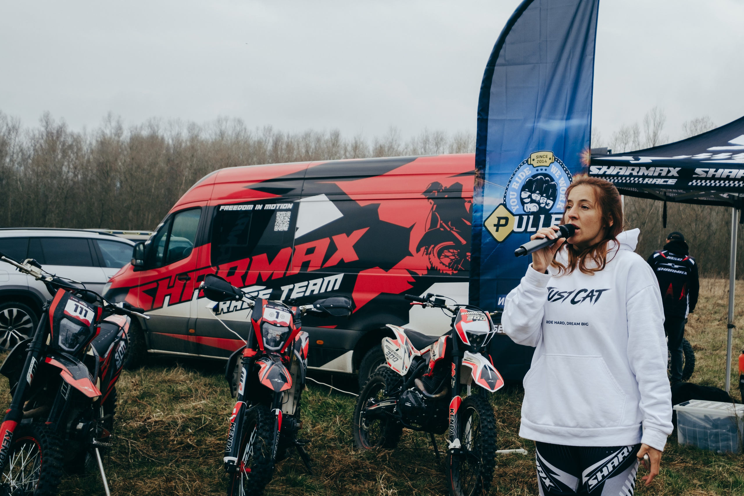 Эндуро Фест от Shamax Motors (Краснодар). Свадебный фотограф Денис Ожигин в Краснодаре и крае. Эмоциональная и стильная съемка вашего дня