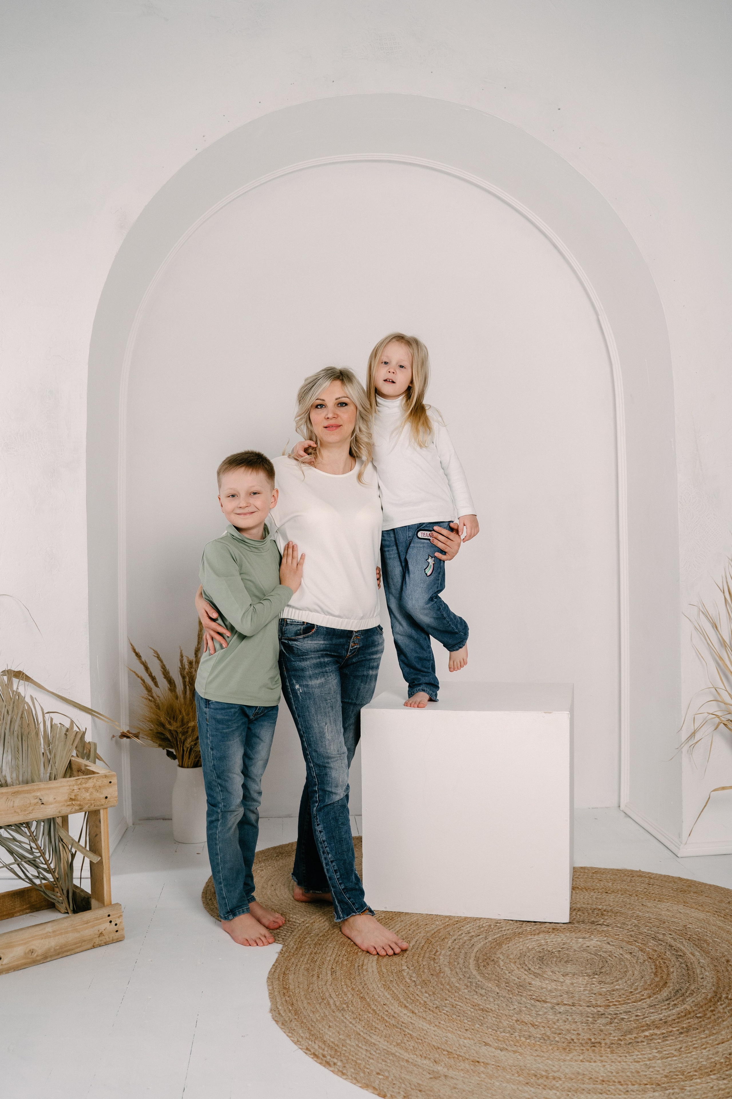 Оксана и дети. Свадебный фотограф Юлия Копылова