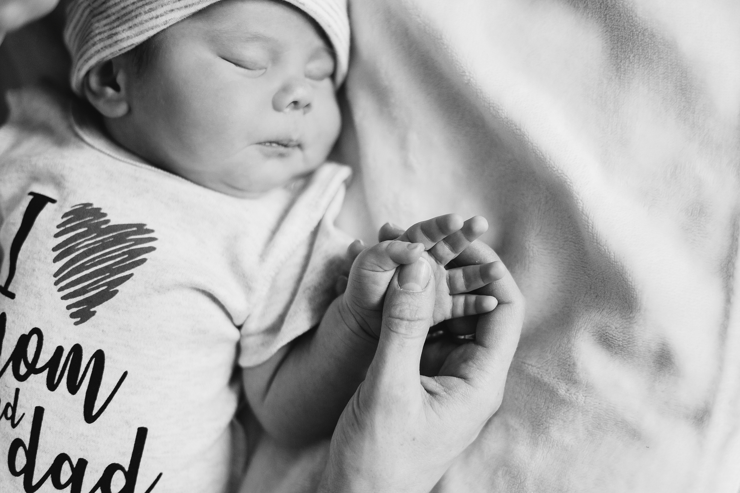 Новорождённый Андрюша (возраст примерно 25 дней). Семейный и детский фотограф