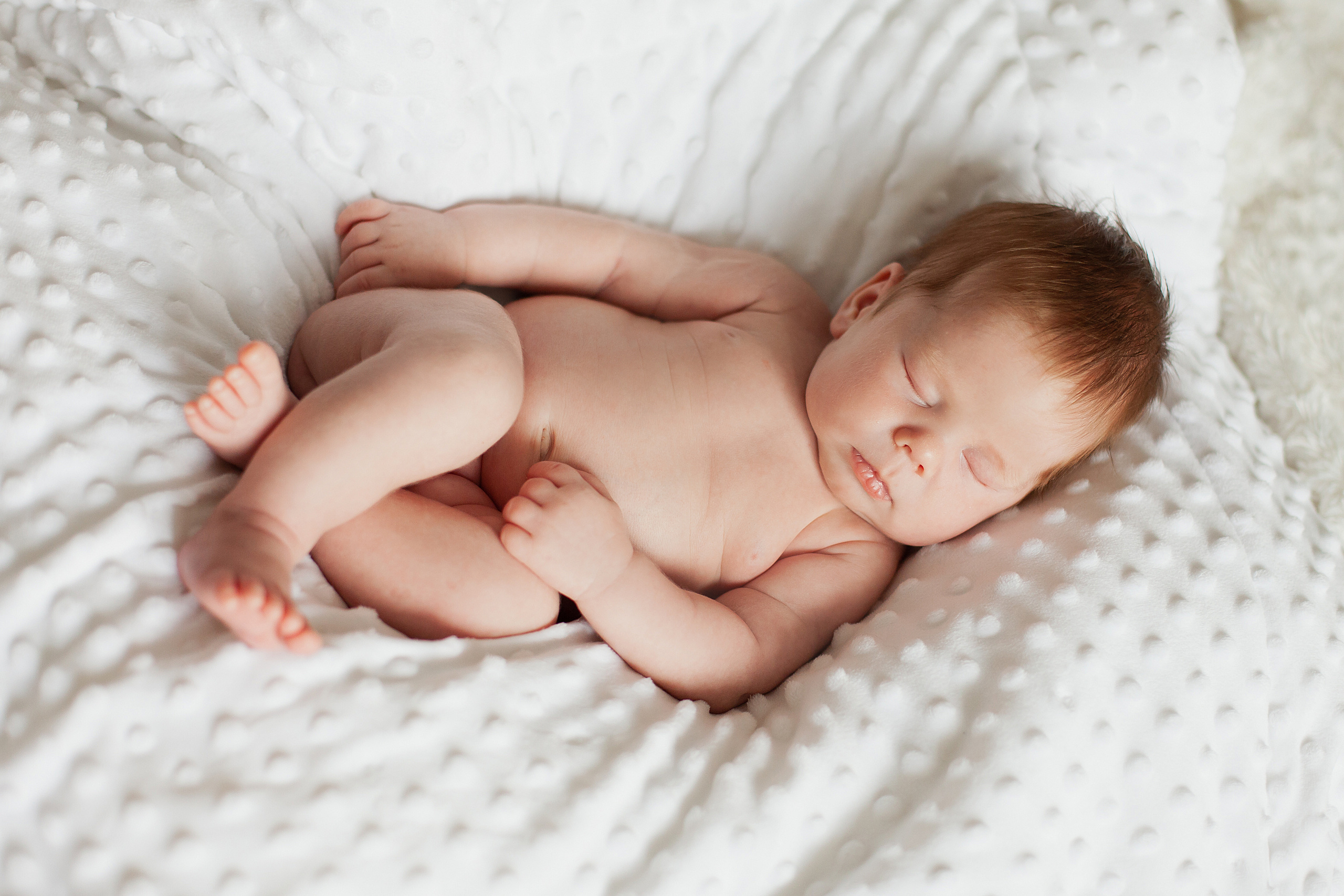 Новорождённый Андрюша (возраст примерно 25 дней). Семейный и детский фотограф