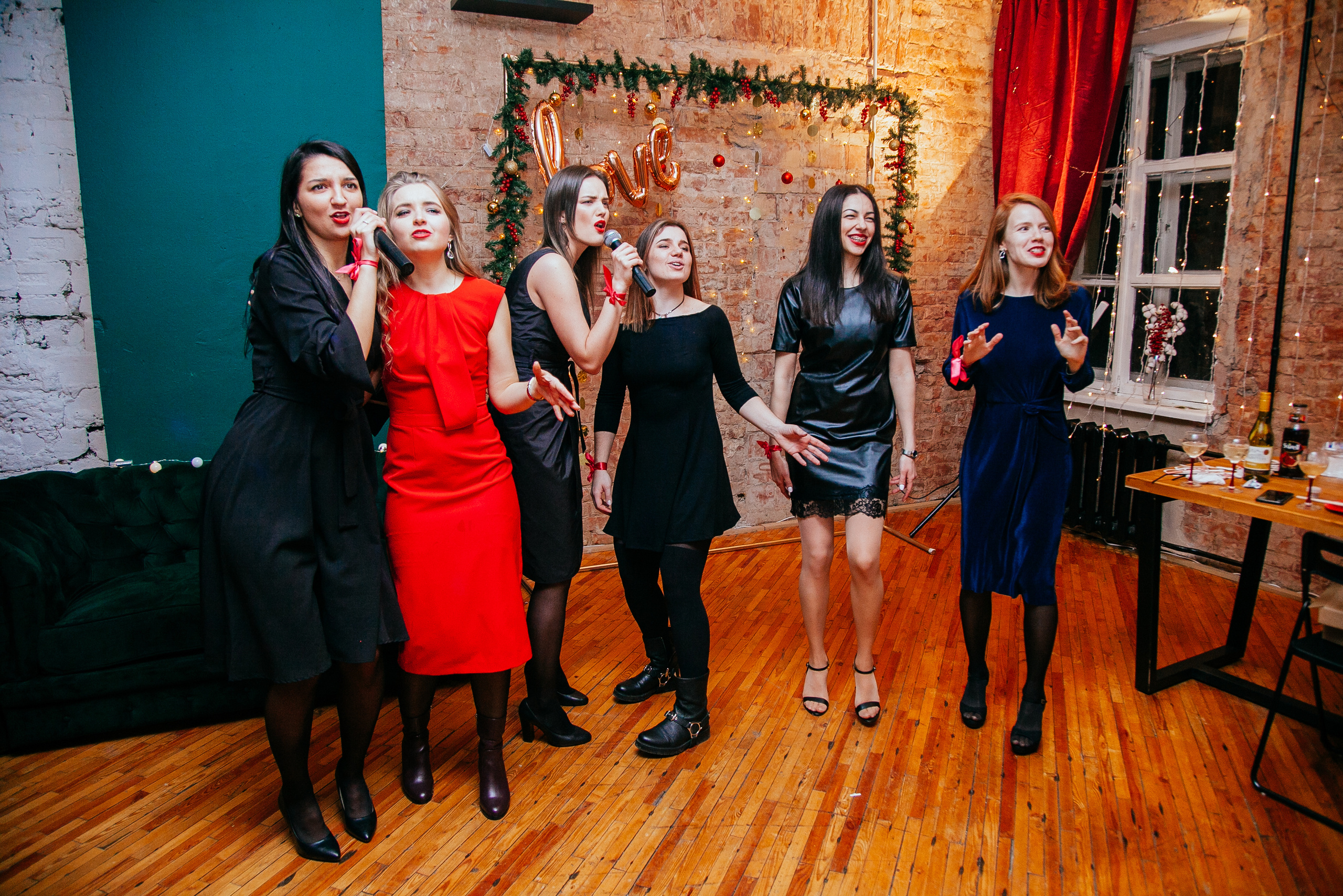 Девичник. Лофт. Семейный и детский фотограф