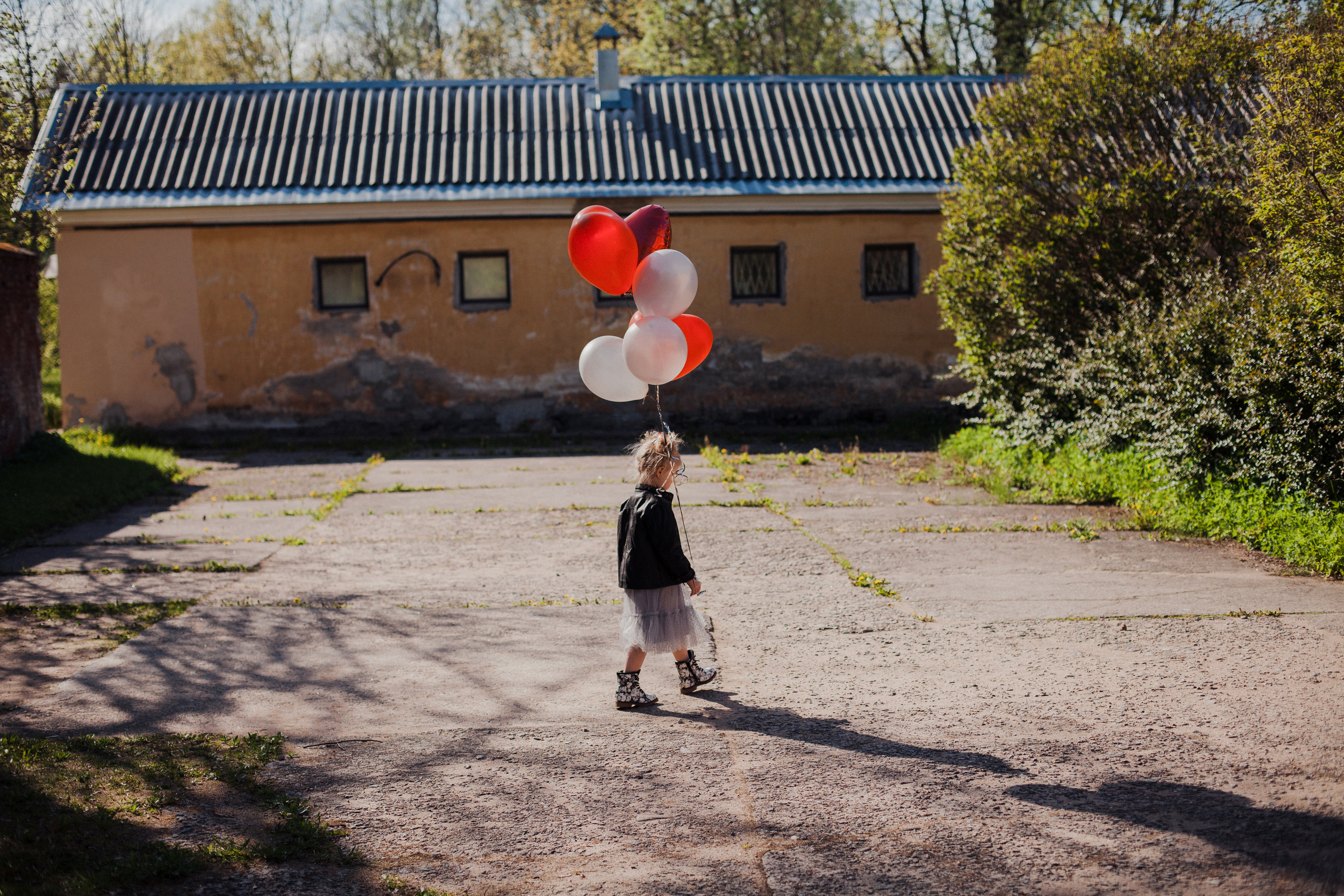 Прогулка Даши. Семейный и детский фотограф