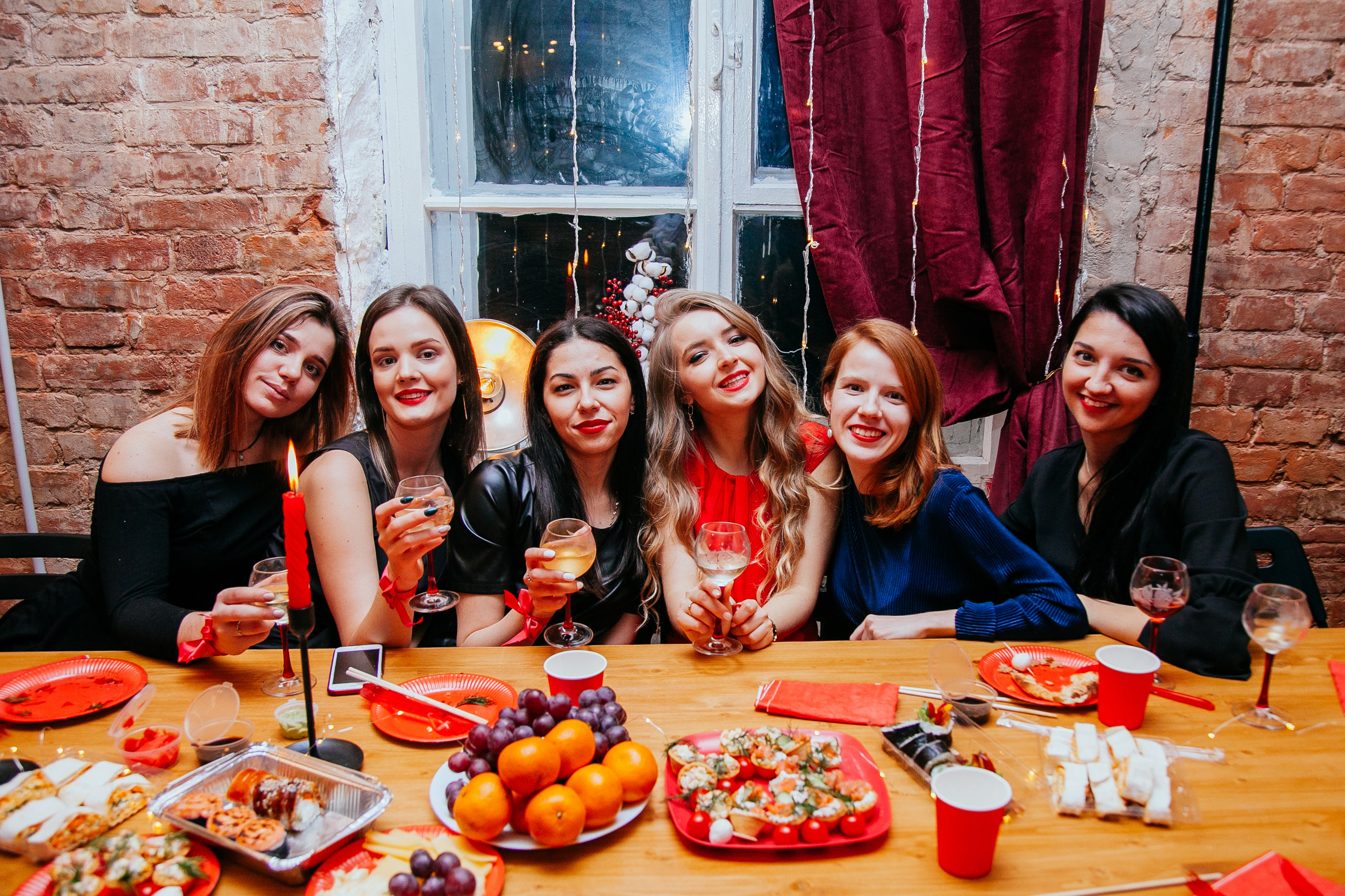 Девичник. Лофт. Семейный и детский фотограф