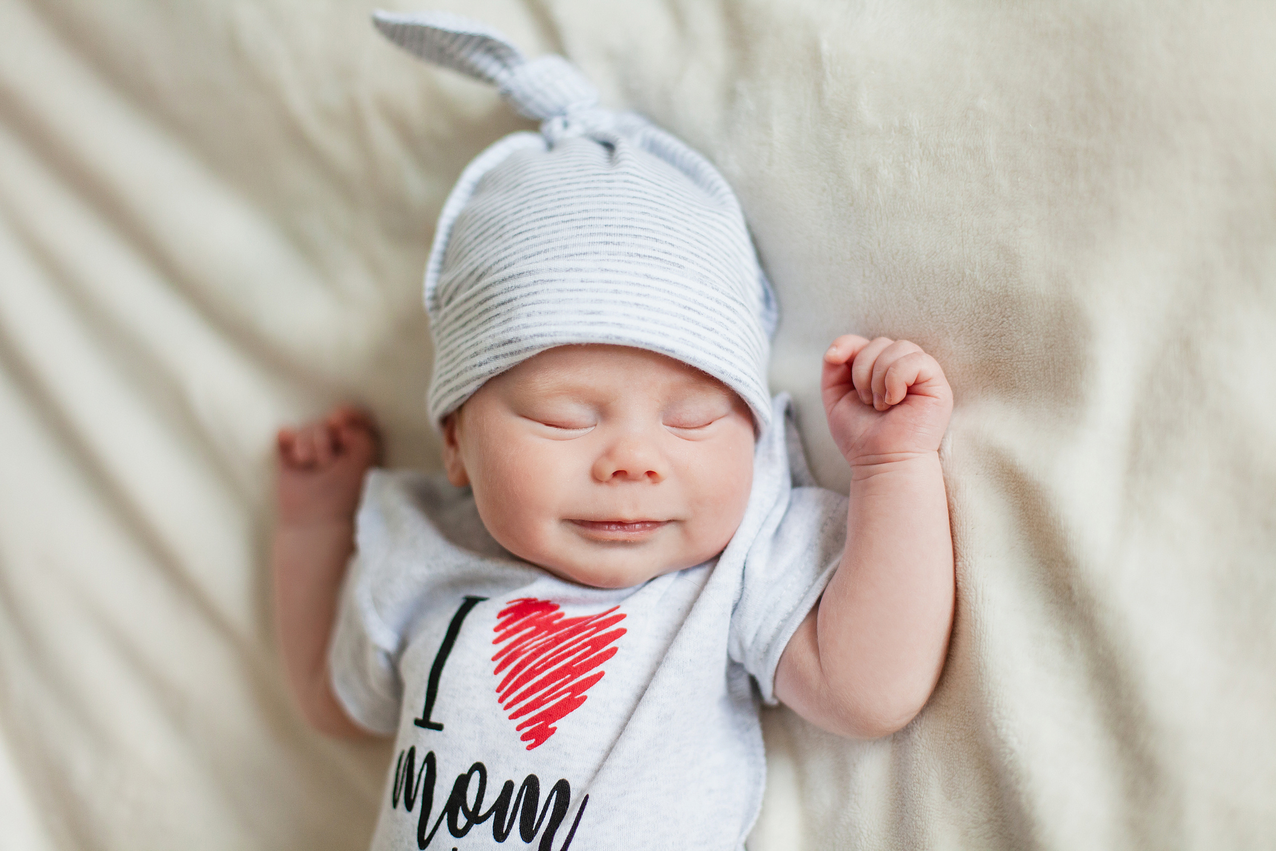 Новорождённый Андрюша (возраст примерно 25 дней). Семейный и детский фотограф