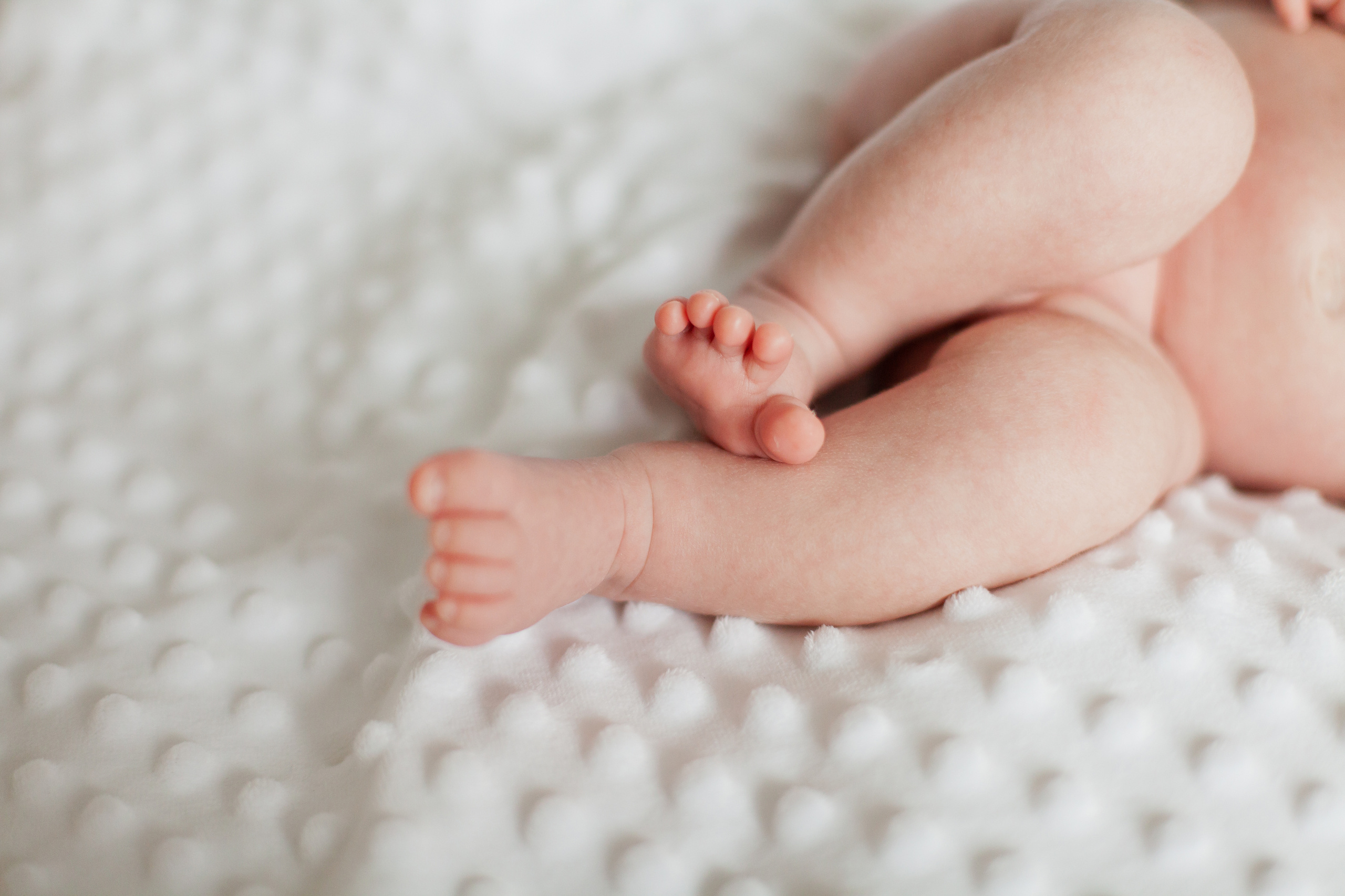 Новорождённый Андрюша (возраст примерно 25 дней). Семейный и детский фотограф