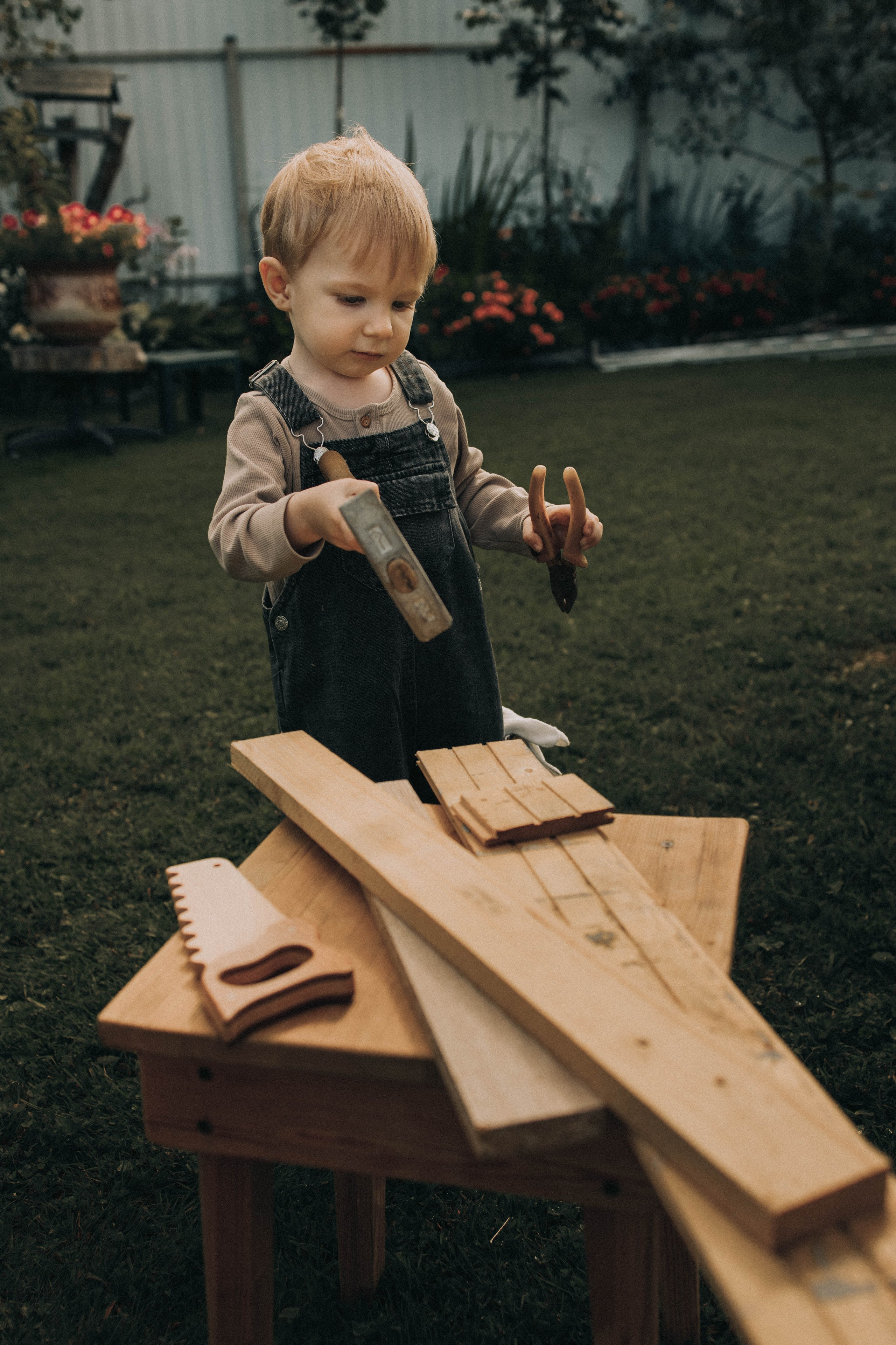 Стройка с дедом. Фотограф lifestylе в Москве Пшеничная Анастасия