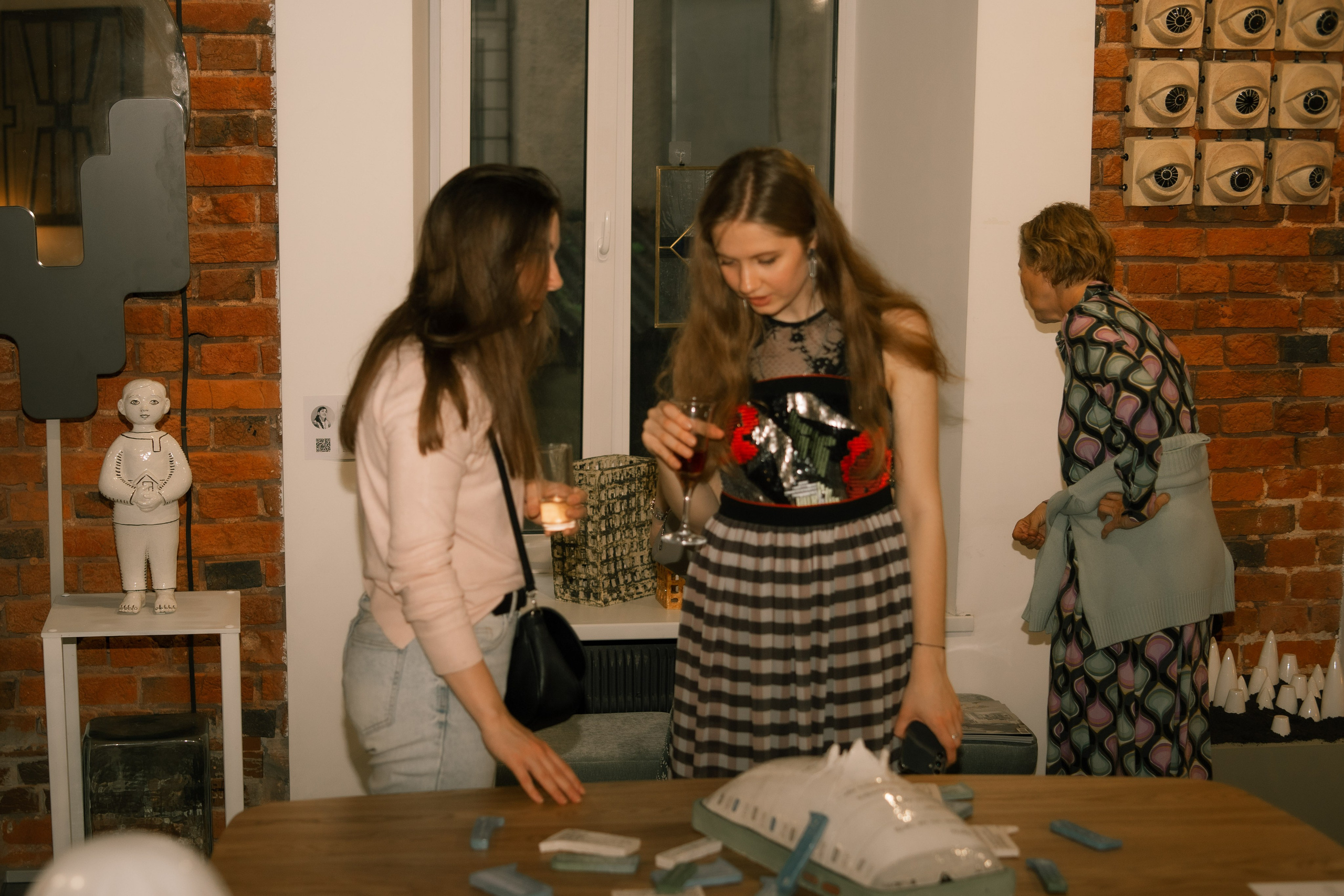 «10 из 10» Выставка магистров Строгановского университета, 2024. Авторская керамика в Москве, художник Екатерина Кудряшова