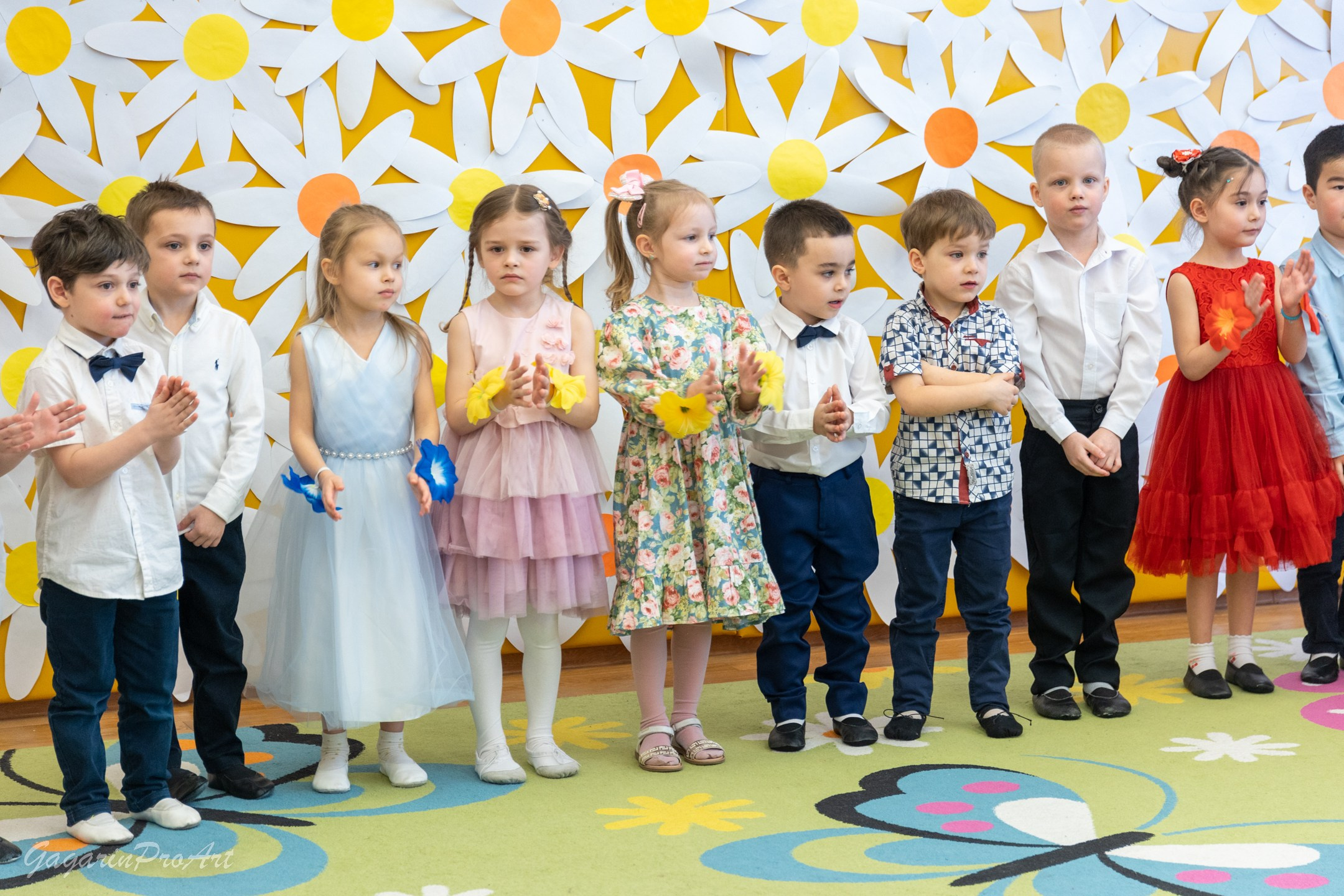 Фотограф в детский сад на утренник и праздник. GagarinProArt
