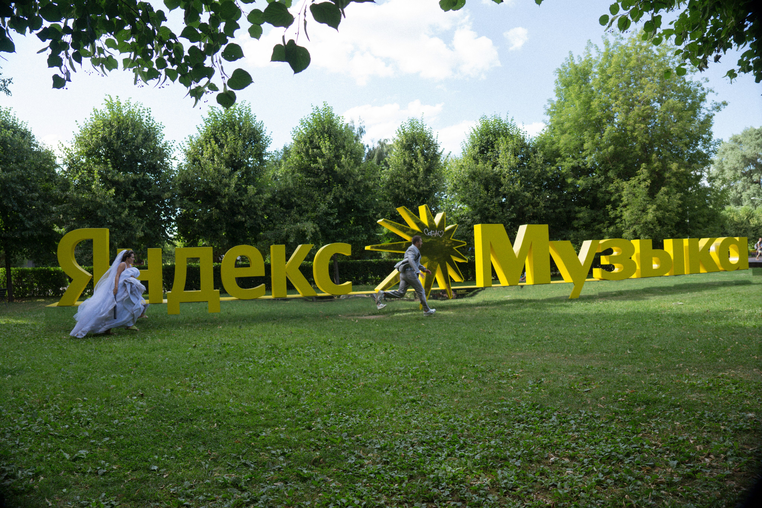 Бэк клипа Виолетта. Фотограф