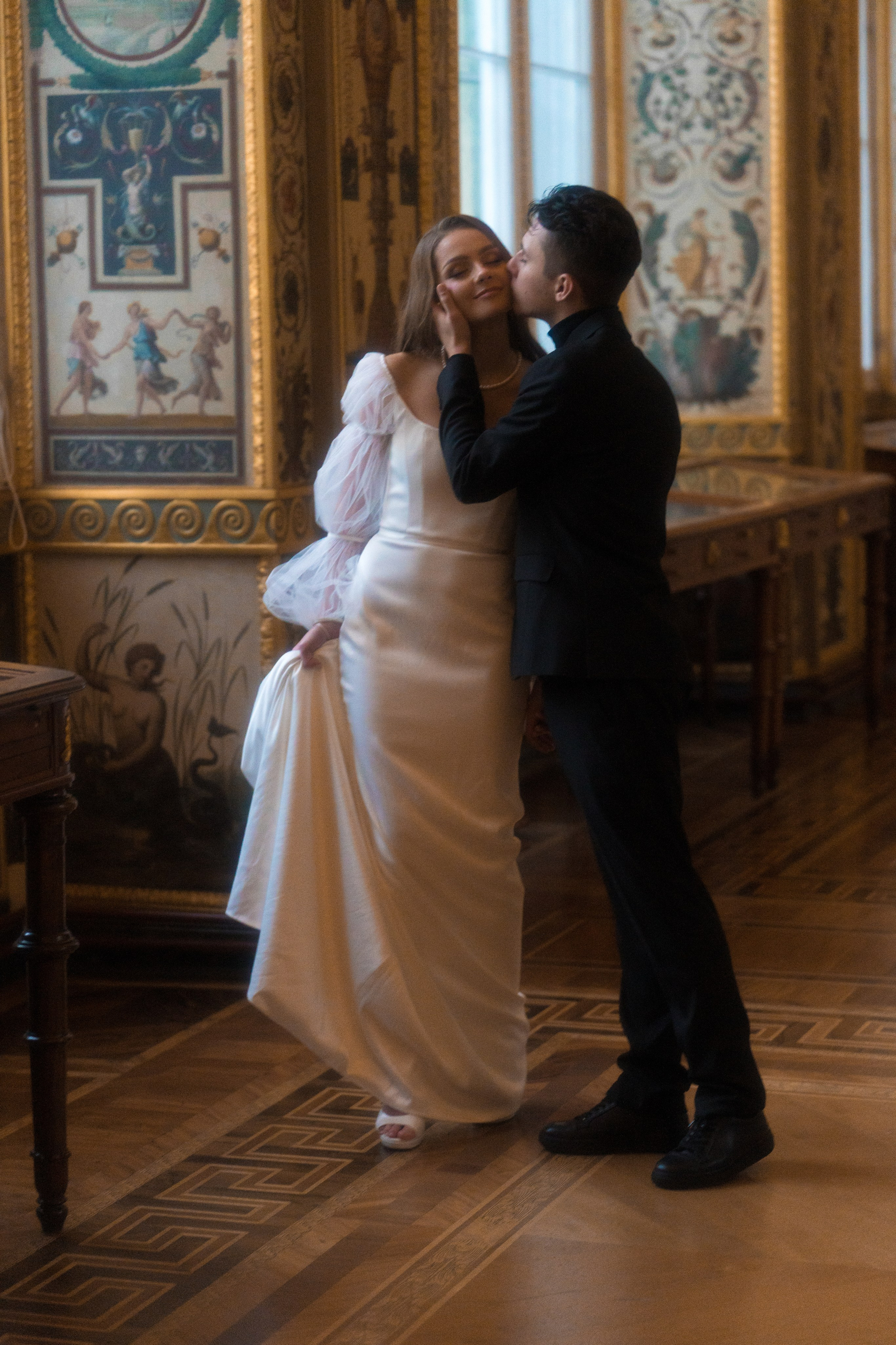 Фотосессия в Эрмитаже упрекрасно передаст Ваш стиль свадьбы!