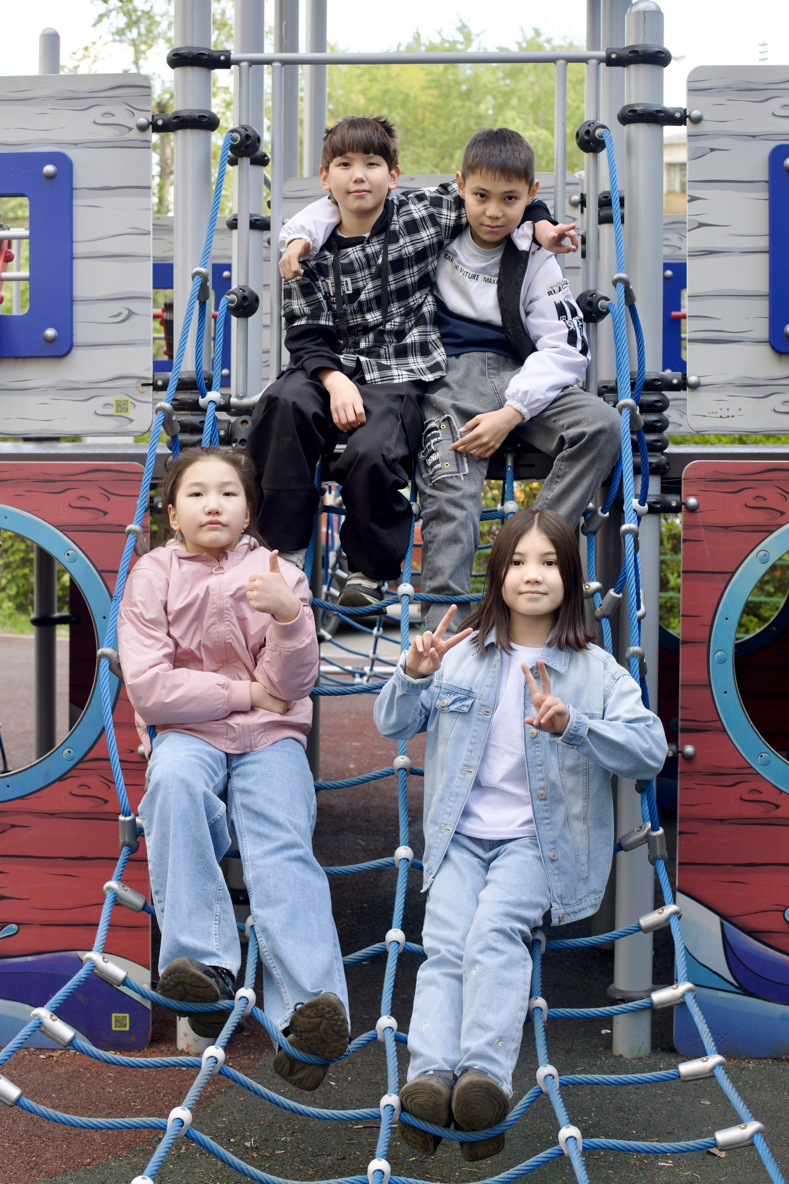 4 класс. Групповые фото. Школьные выпускные альбомы в Москве Марина Николаева