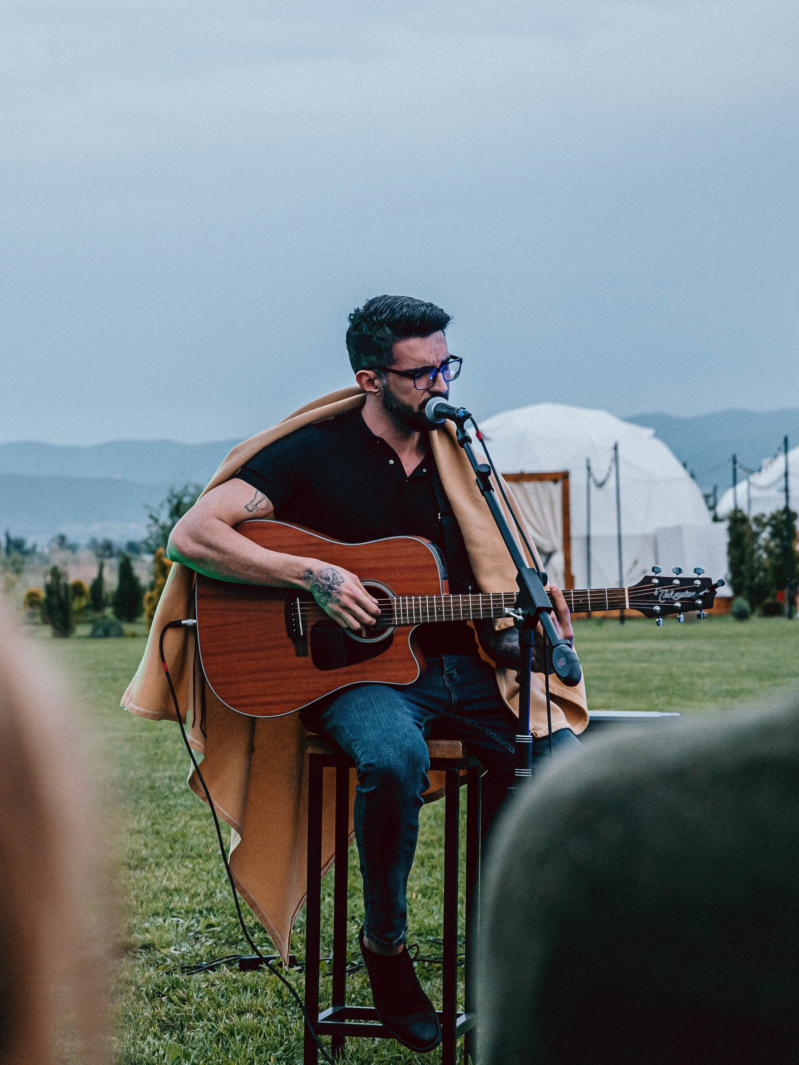 Репортажная съёмка networking Tbilisi концерт Merab Amzoevi. Свадебный фотограф Грузия Тбилиси