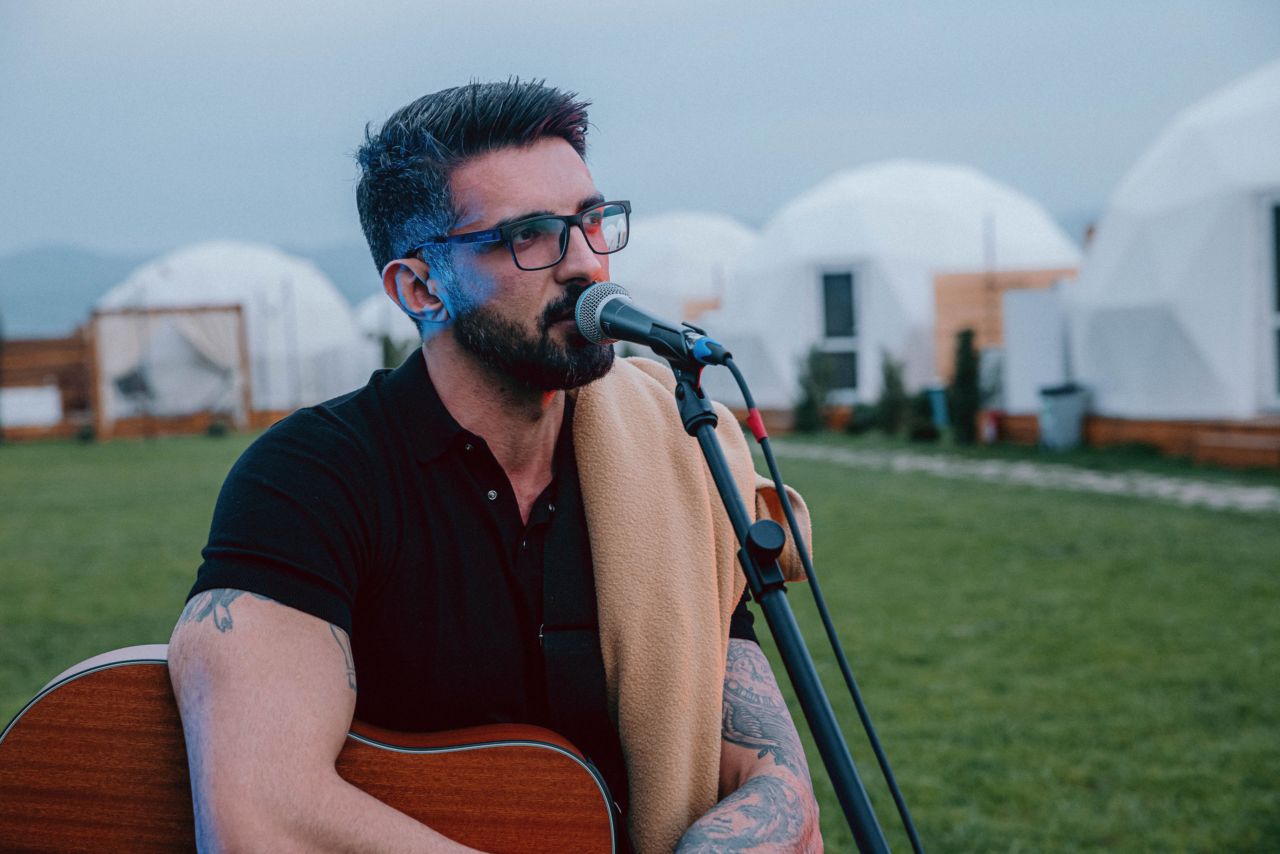 Репортажная съёмка networking Tbilisi концерт Merab Amzoevi. Свадебный фотограф Грузия Тбилиси