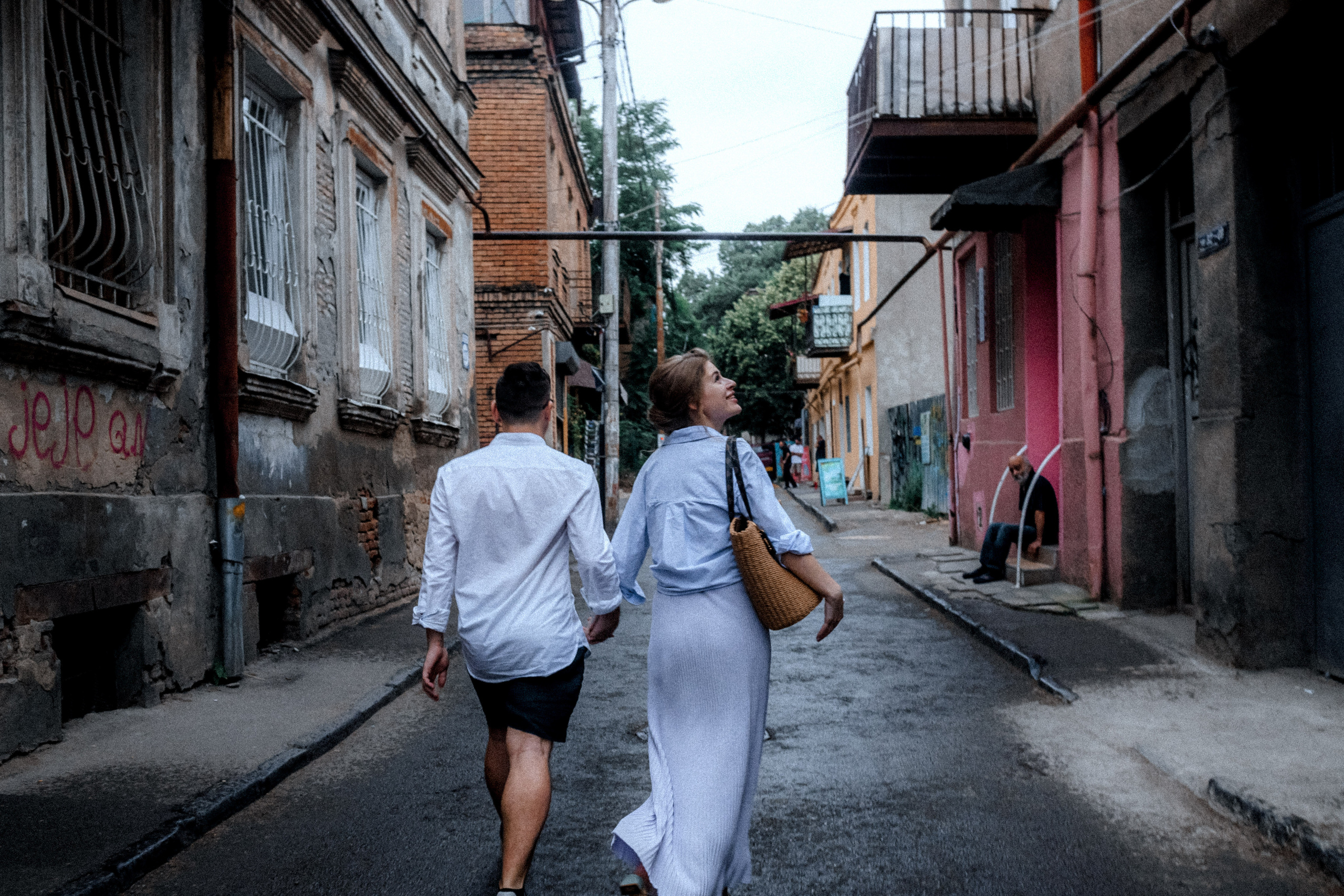 Семейная фотосессия Тбилиси Грузия старый город. Свадебный фотограф Грузия Тбилиси