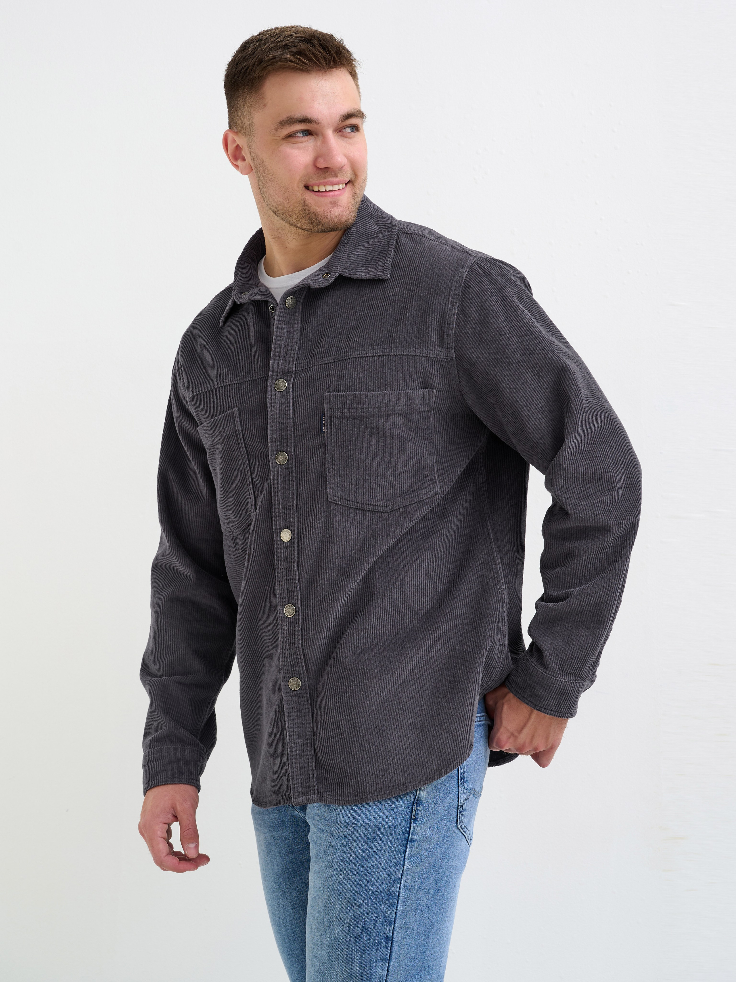 САША. Продающий контент для маркетплейсов и e-commerce «под ключ»