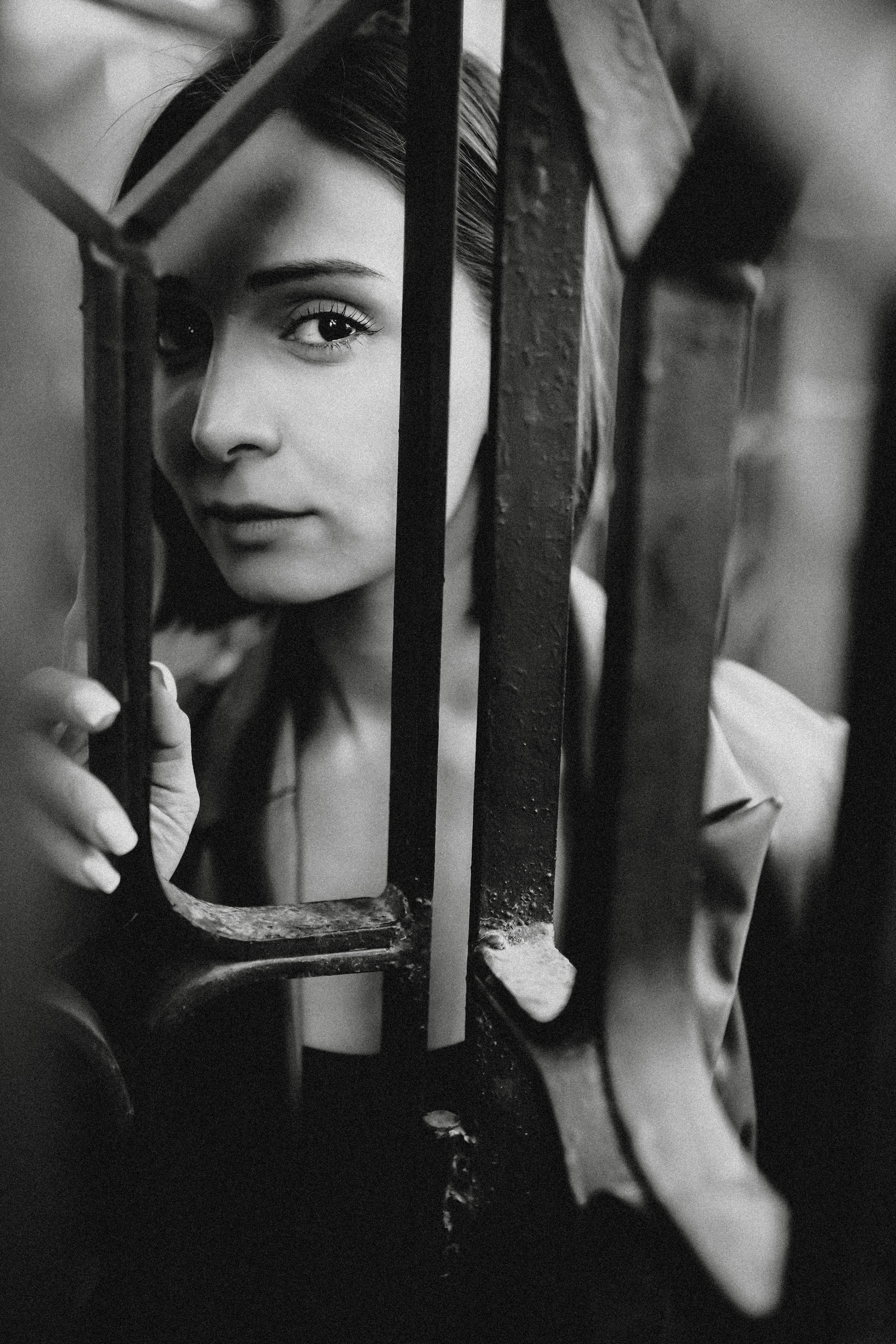 ТБИЛИСИ 2023-2024. Стрит-фотография, полная абсурда, идиотизма и красоты