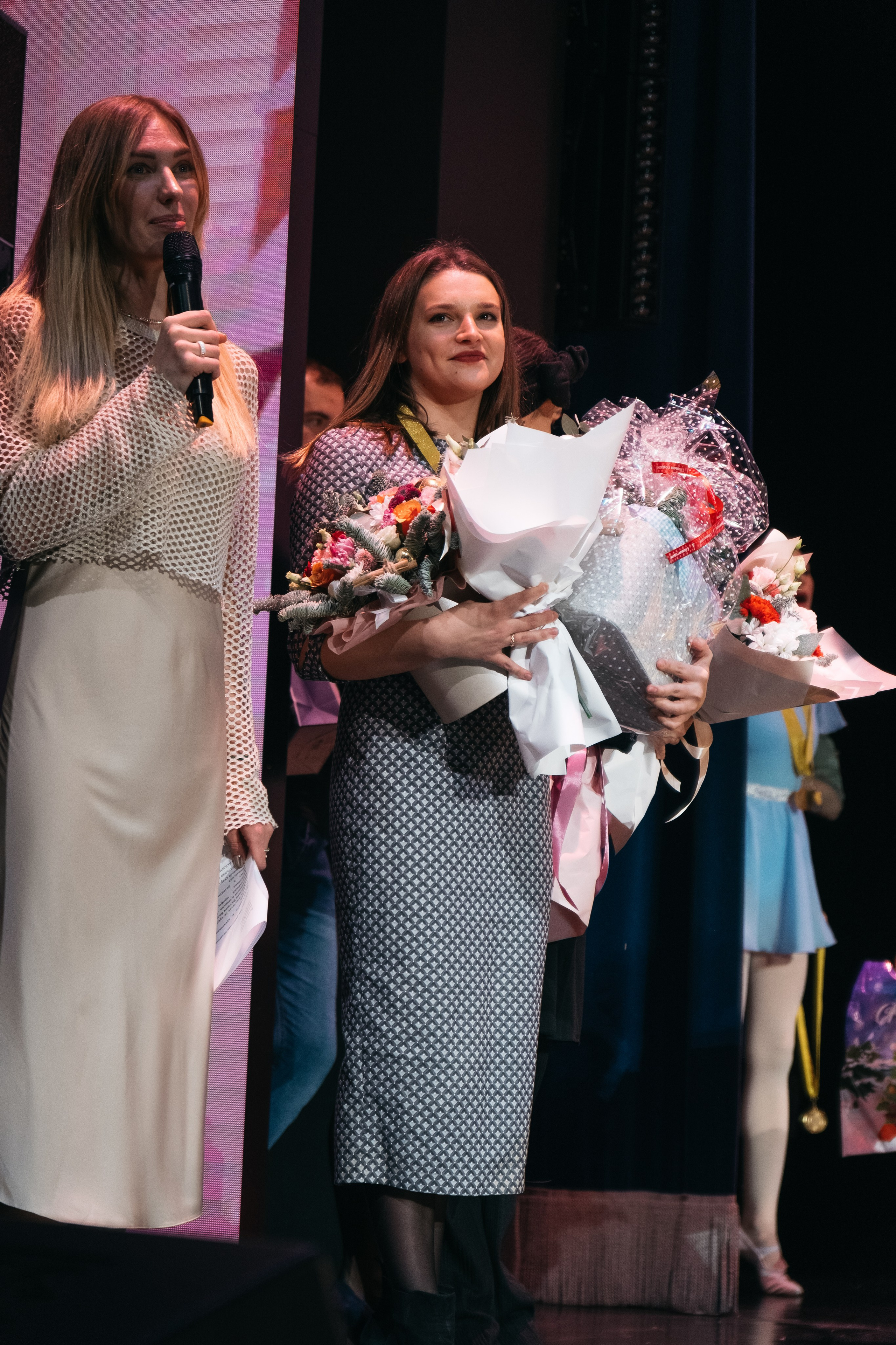 СурГУ 23.12.23. Репортажный и свадебный фотограф в Сургуте