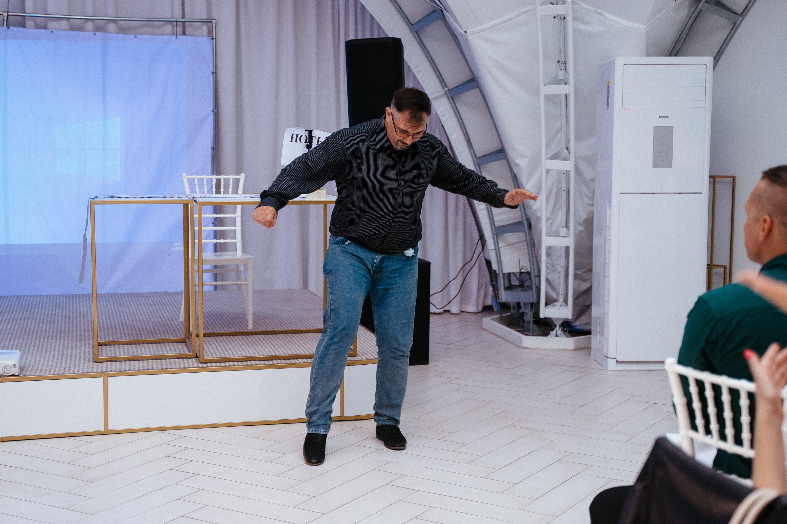 Ави Центр. Свадебный фотограф в Симферополе