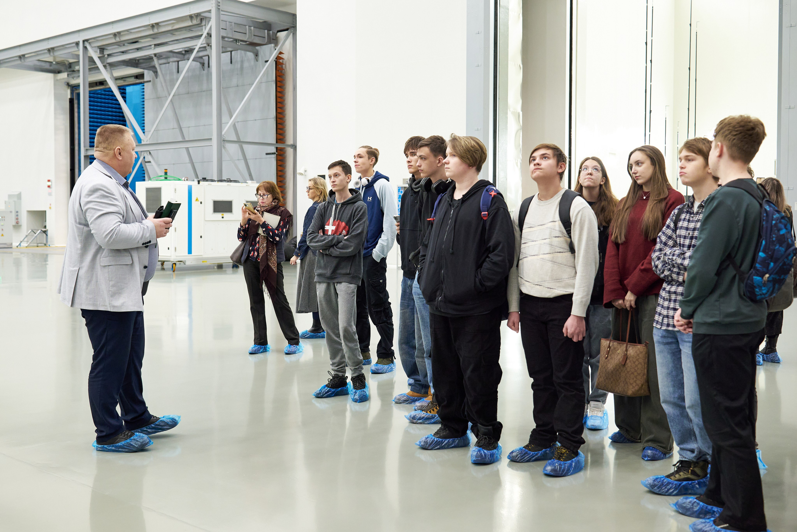 Экскурсия в «Газпром Космические системы». Фотограф Щёлково