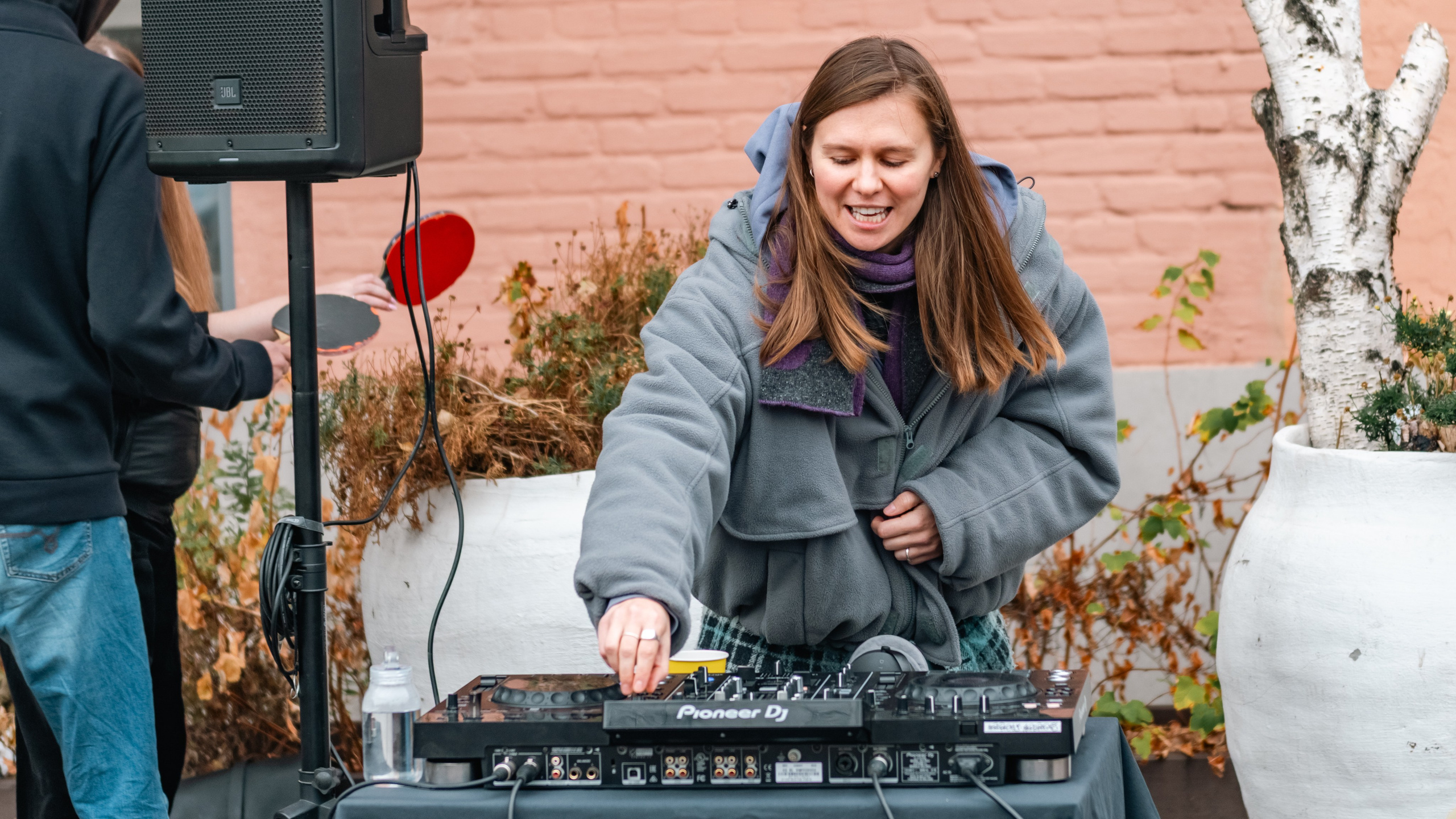 Съемка турнира по настольному теннису в НКО «Ночлежка». Фотограф в Москве. Шахабудин
