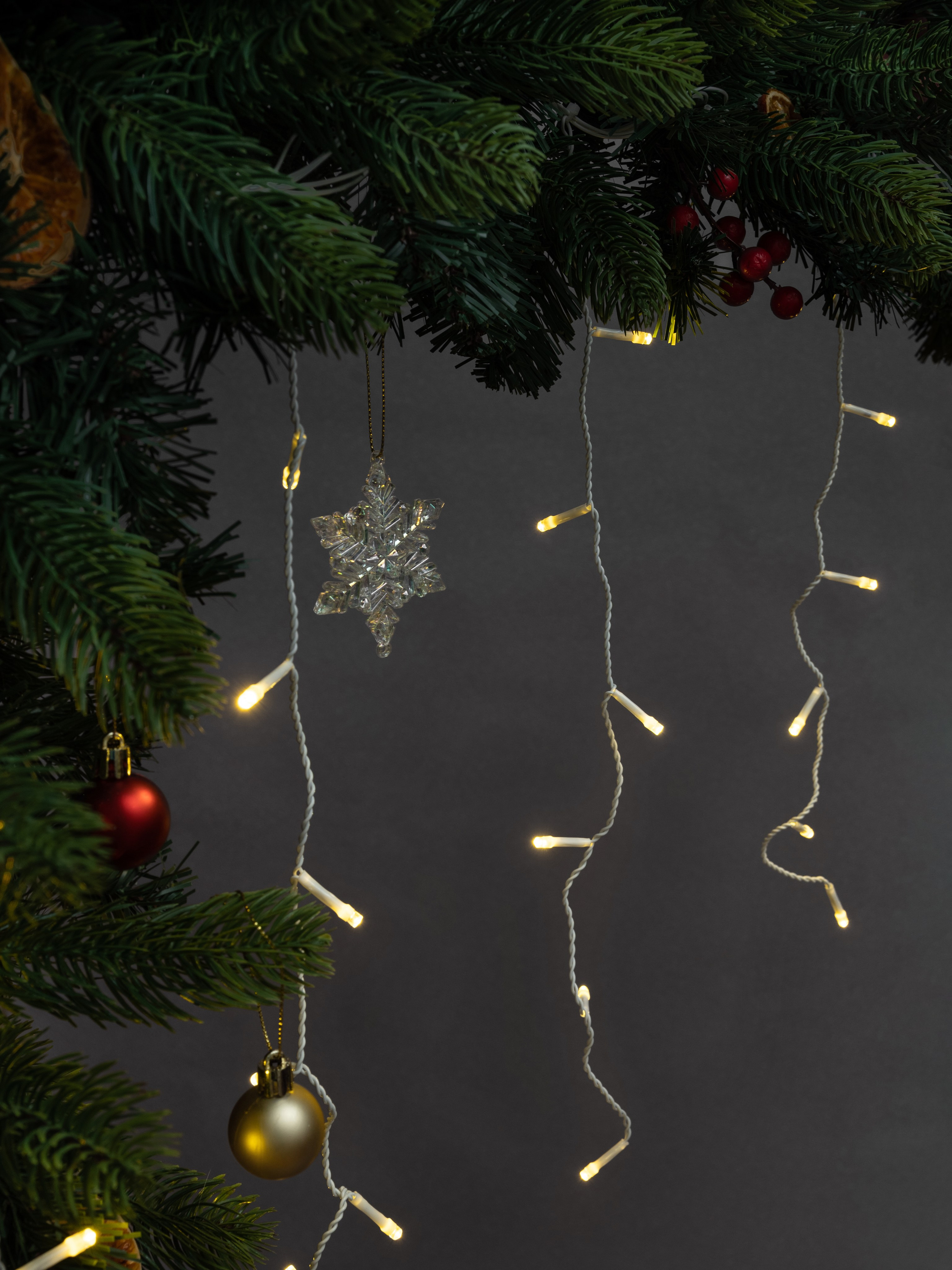 Предметная фотосъемка новогодней продукции в интерьере Ростов-на-Дону.