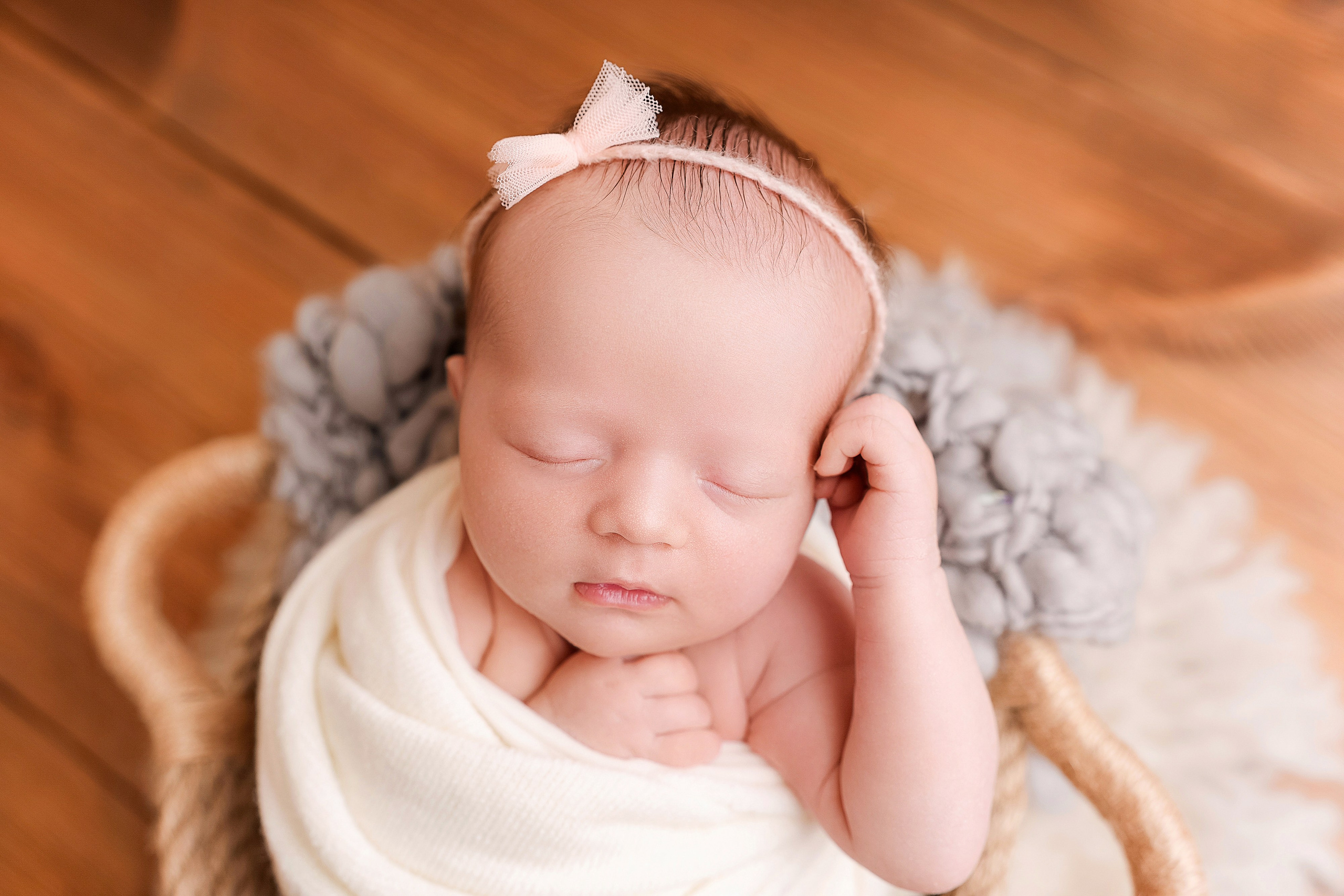 Newborn. Фотограф новорожденных и детский фотограф в Екатеринбурге Ксени