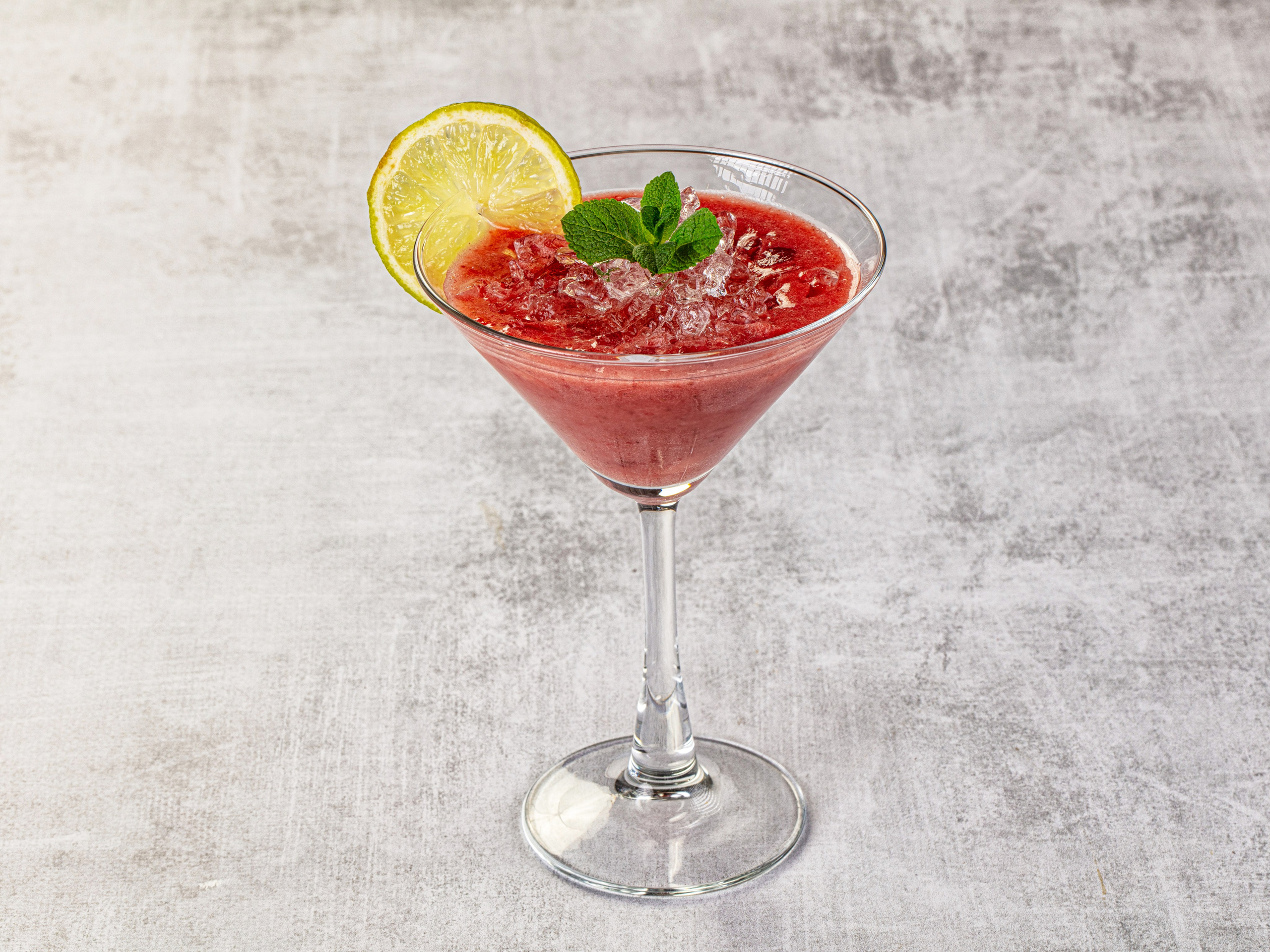 Фотосъемка суши и роллов. Заказ по тел.: +7 (906) 006-90-22. Фуд-фотограф Андрей Старостин — съемка еды в Москве и регионах. 10 000 руб. в час