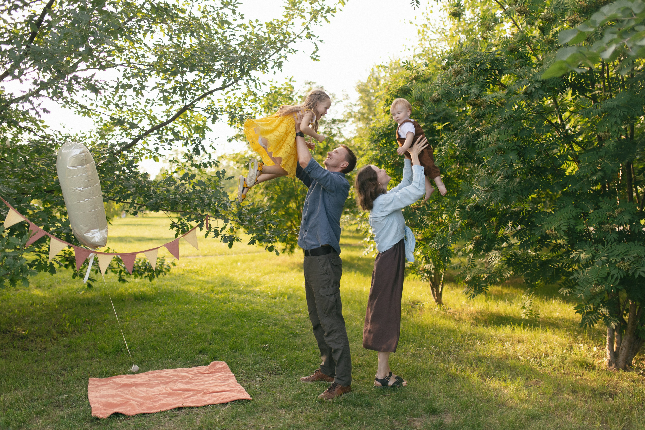 ЛИЛЯ, ДИМА, МИРА И АРТЕМ ` 25. Maria Startseva Photo