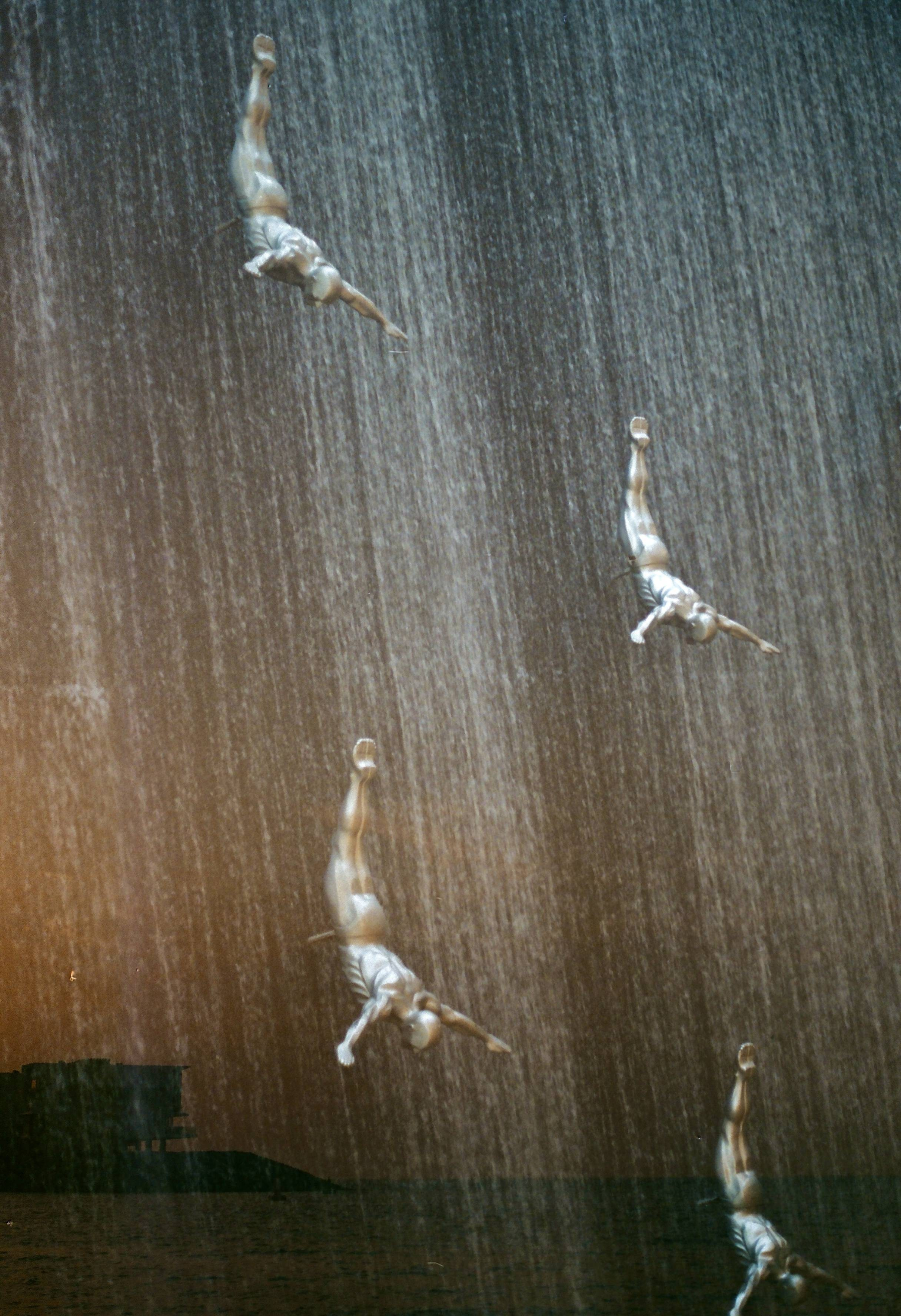 Art. TATIANA DARINA — film photographer in St. Petersburg