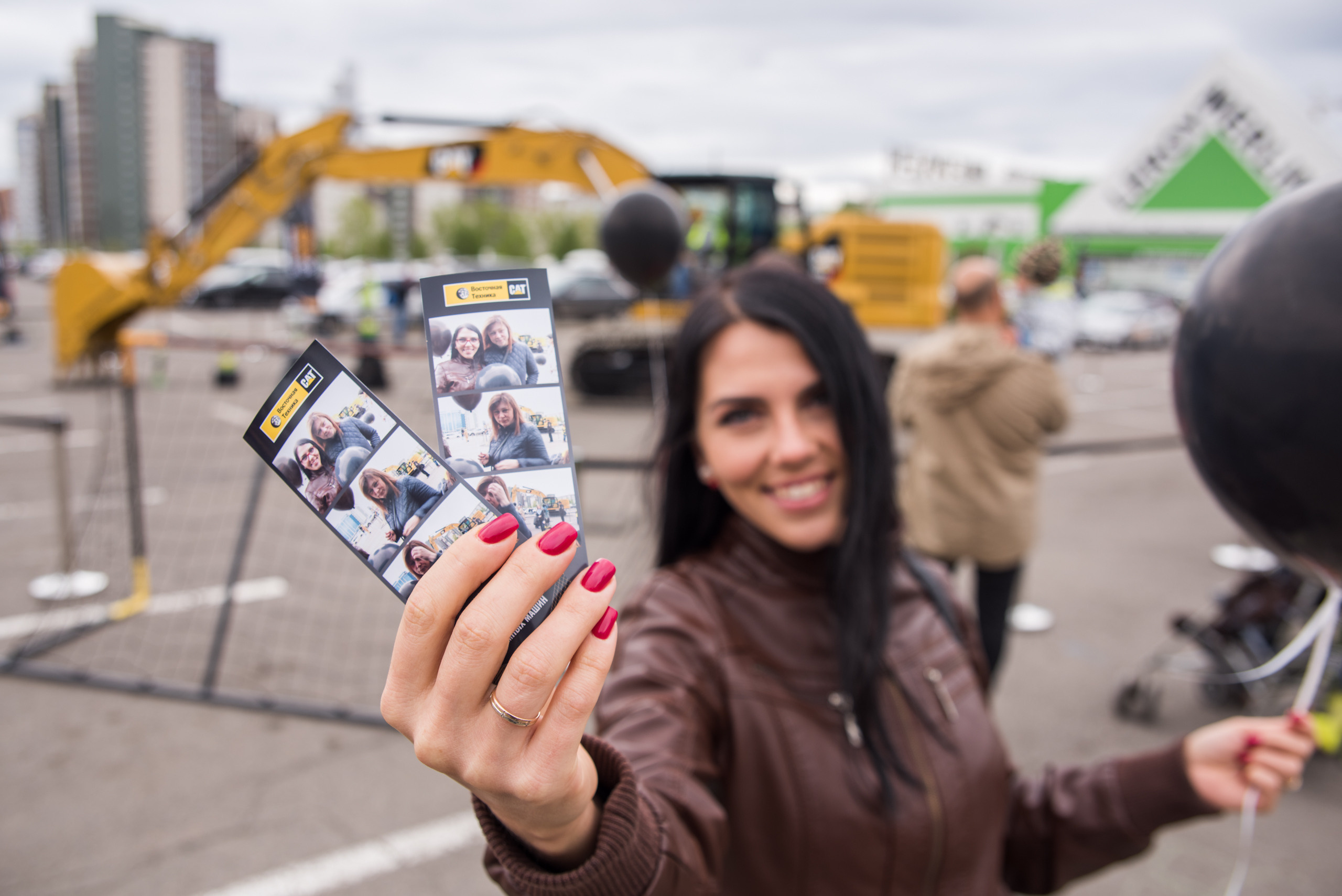 Фоторепортаж на Планете — CAT восточная техника