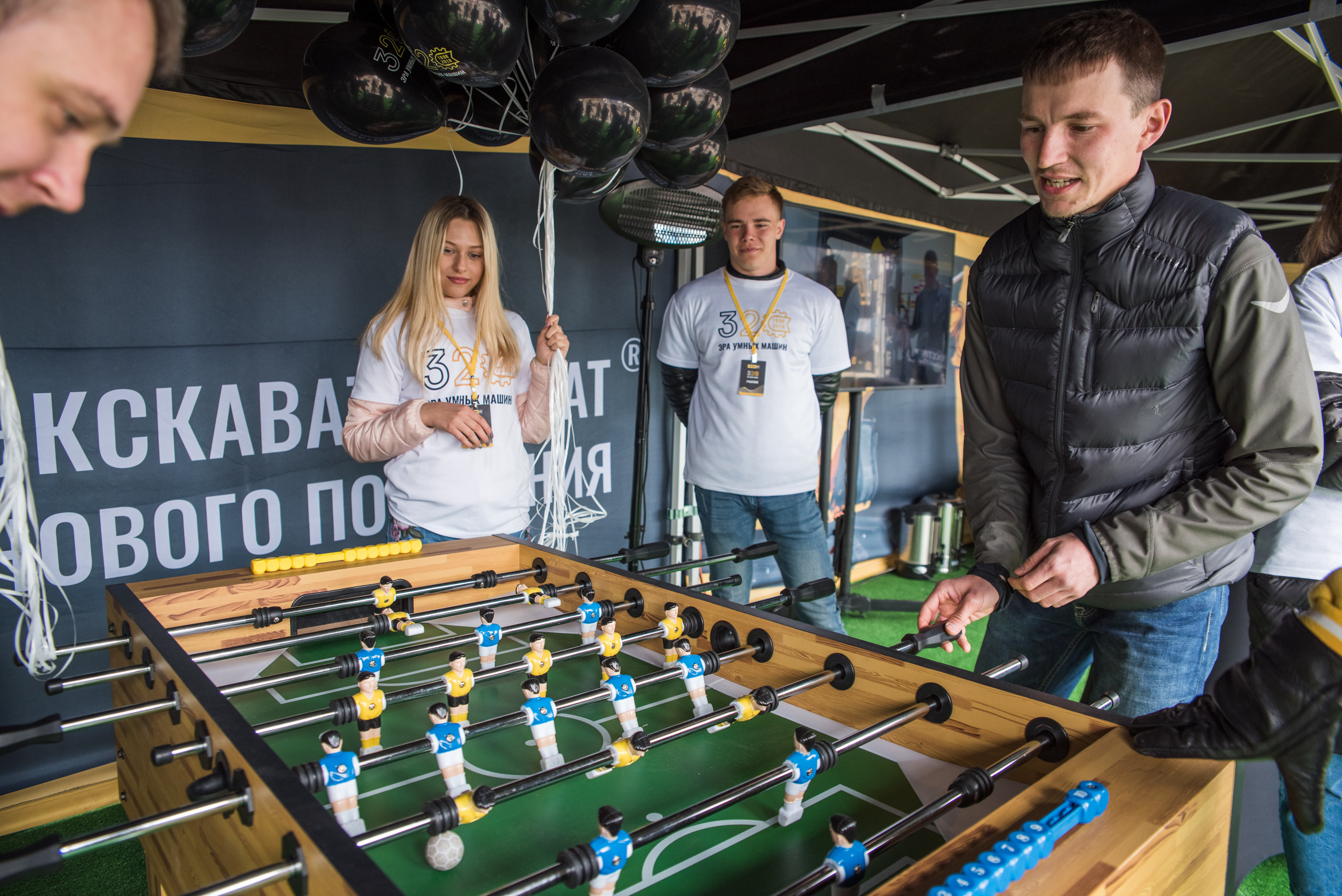 Фоторепортаж на Планете — CAT восточная техника